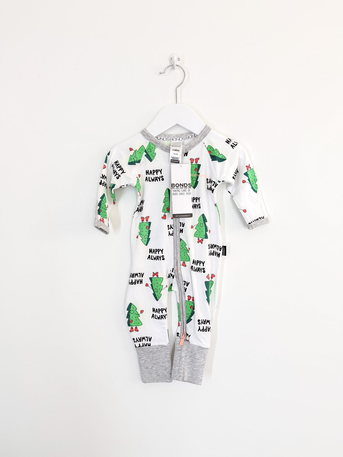 🎄 BNWT Bonds wondersuit - happy always xmas tree (0-3m)