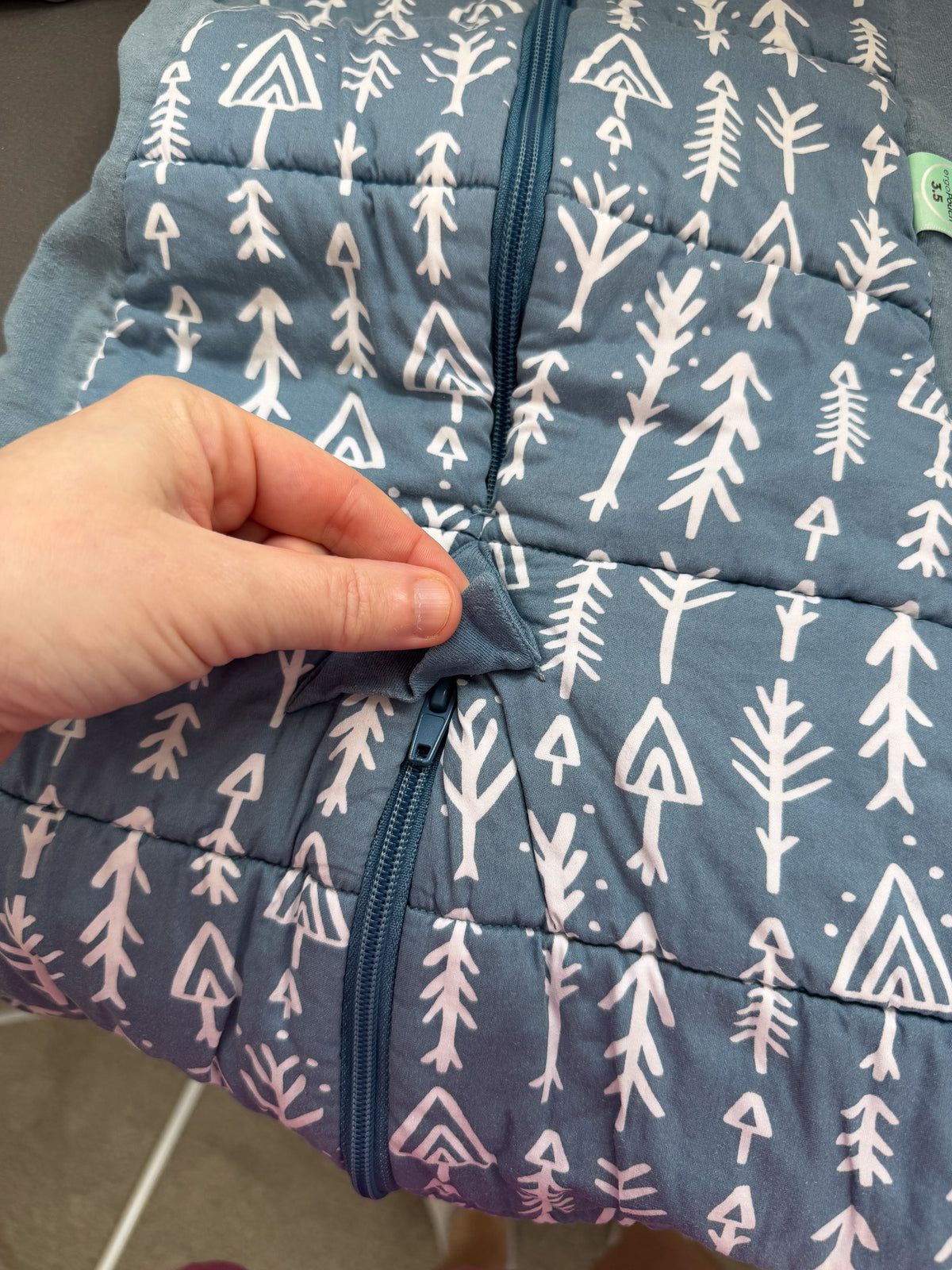 Ergopouch organic sleep suit bag - midnight arrow 3.5 tog (2-12m)