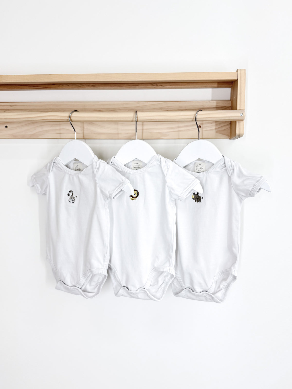 Little Bundle short sleeve animal bodysuit 3 pack set (3-6m)