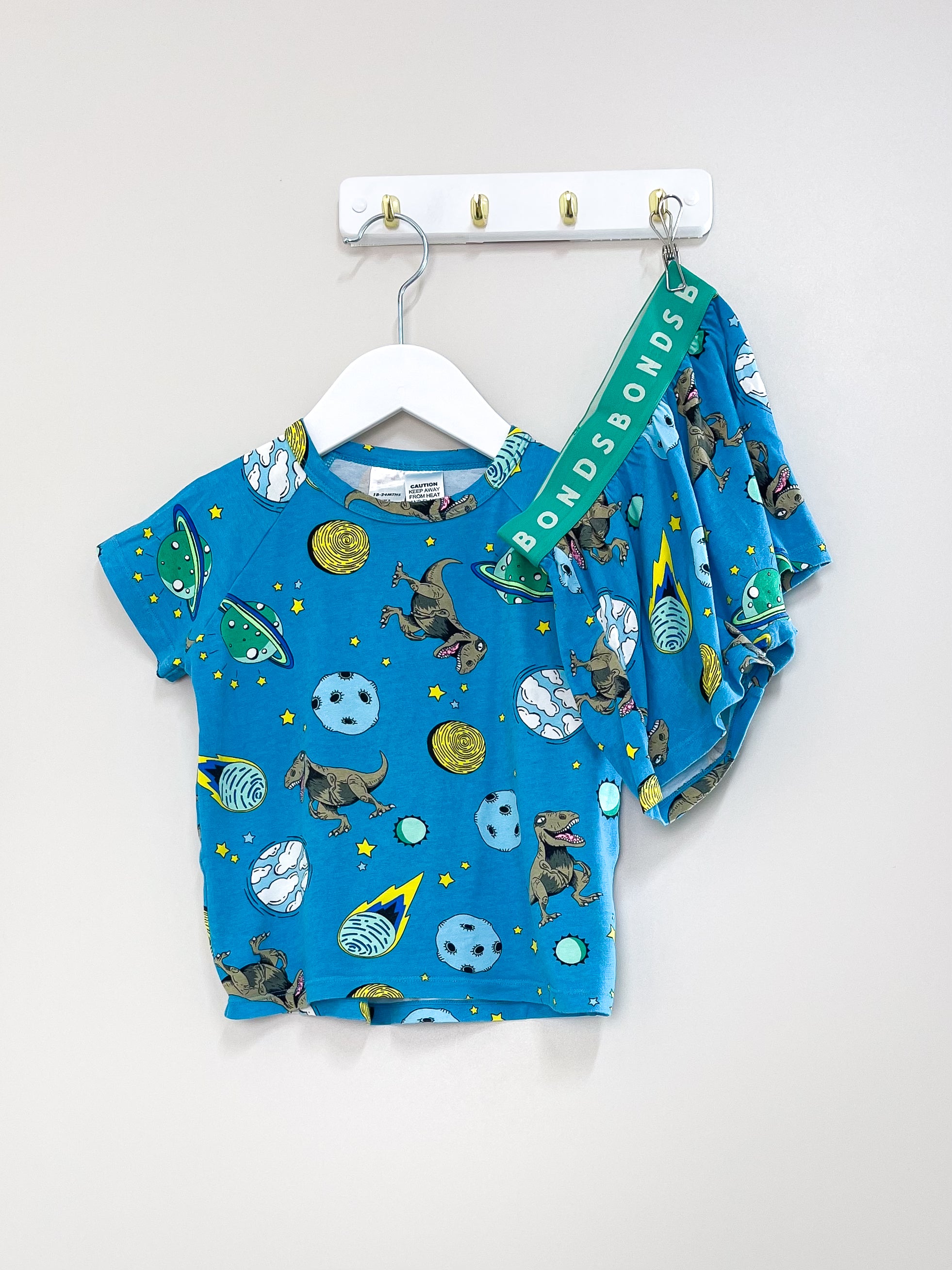 Bonds dino PJ set (18-24m)
