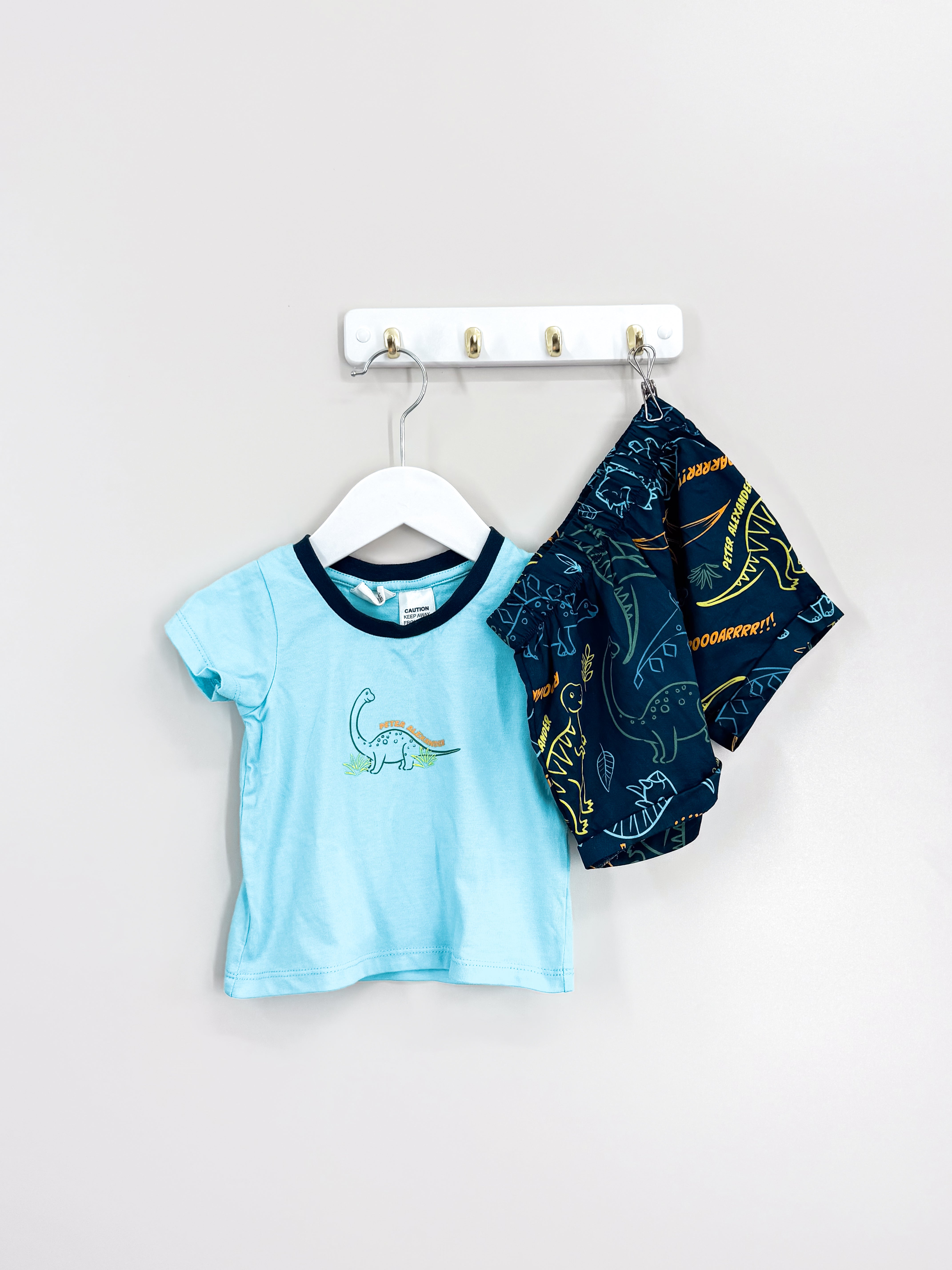 Peter Alexander dino PJ set (6-12m)