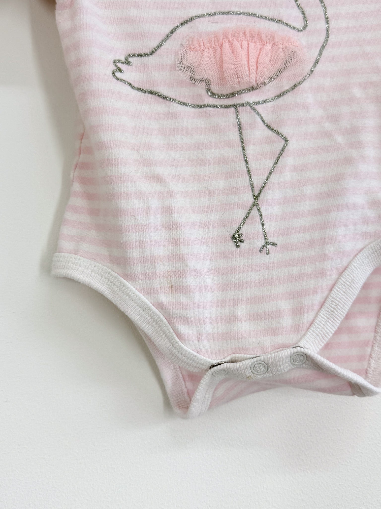 Cotton On Kids flamingo bodysuit (0-3m) - SECONDS
