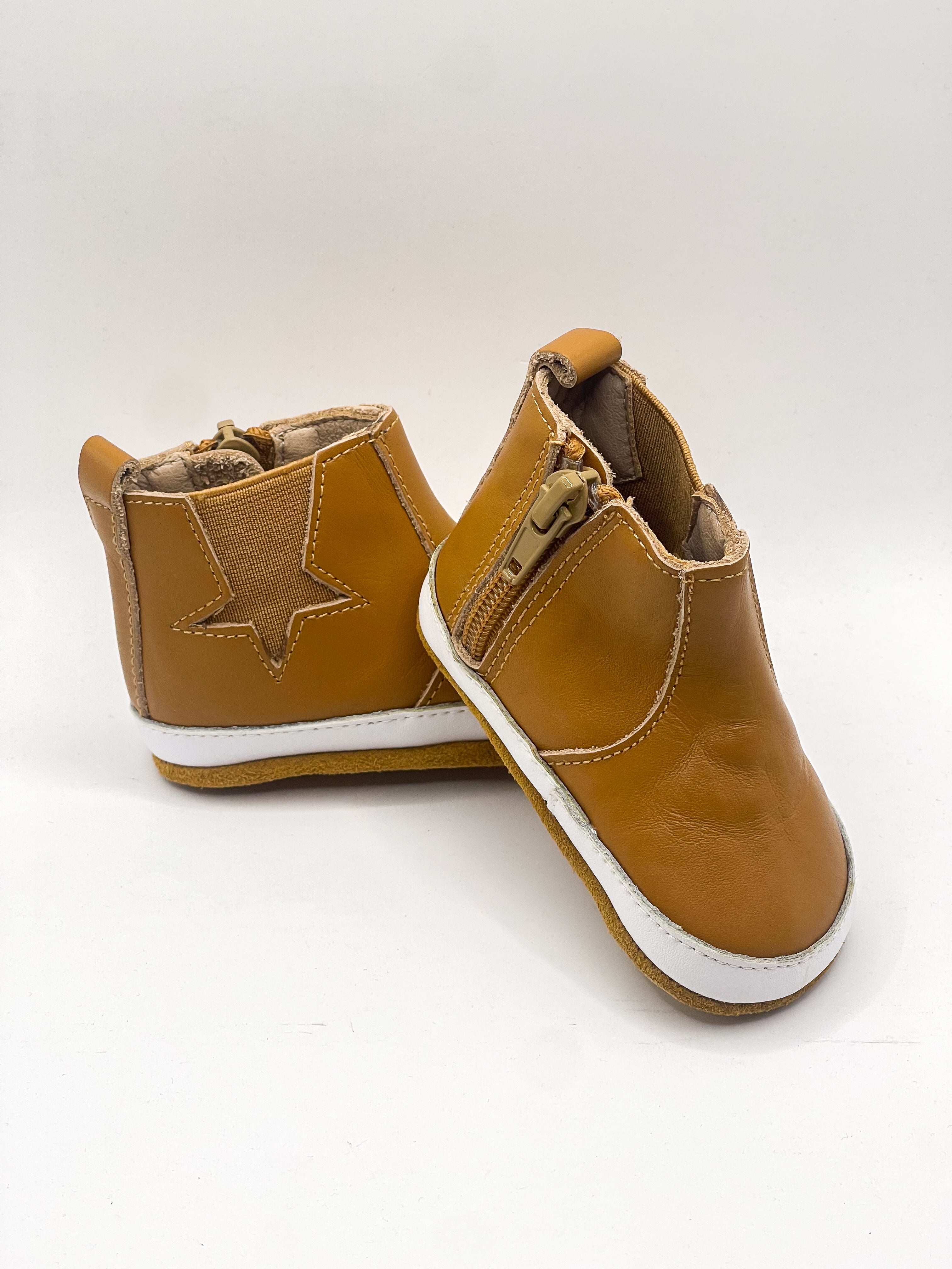 Just Ray boots (6-12m)