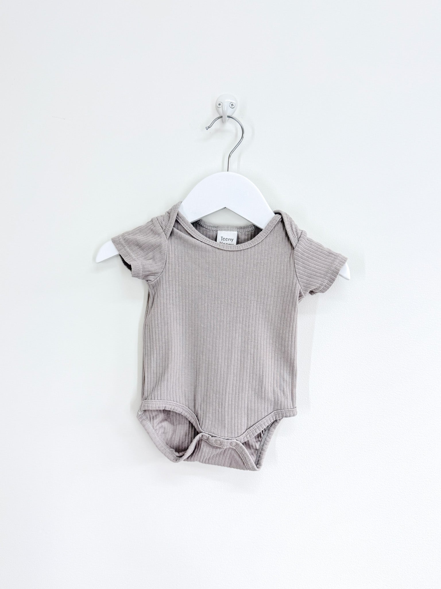 Teeny Weeny rib bodysuit (0-3m)