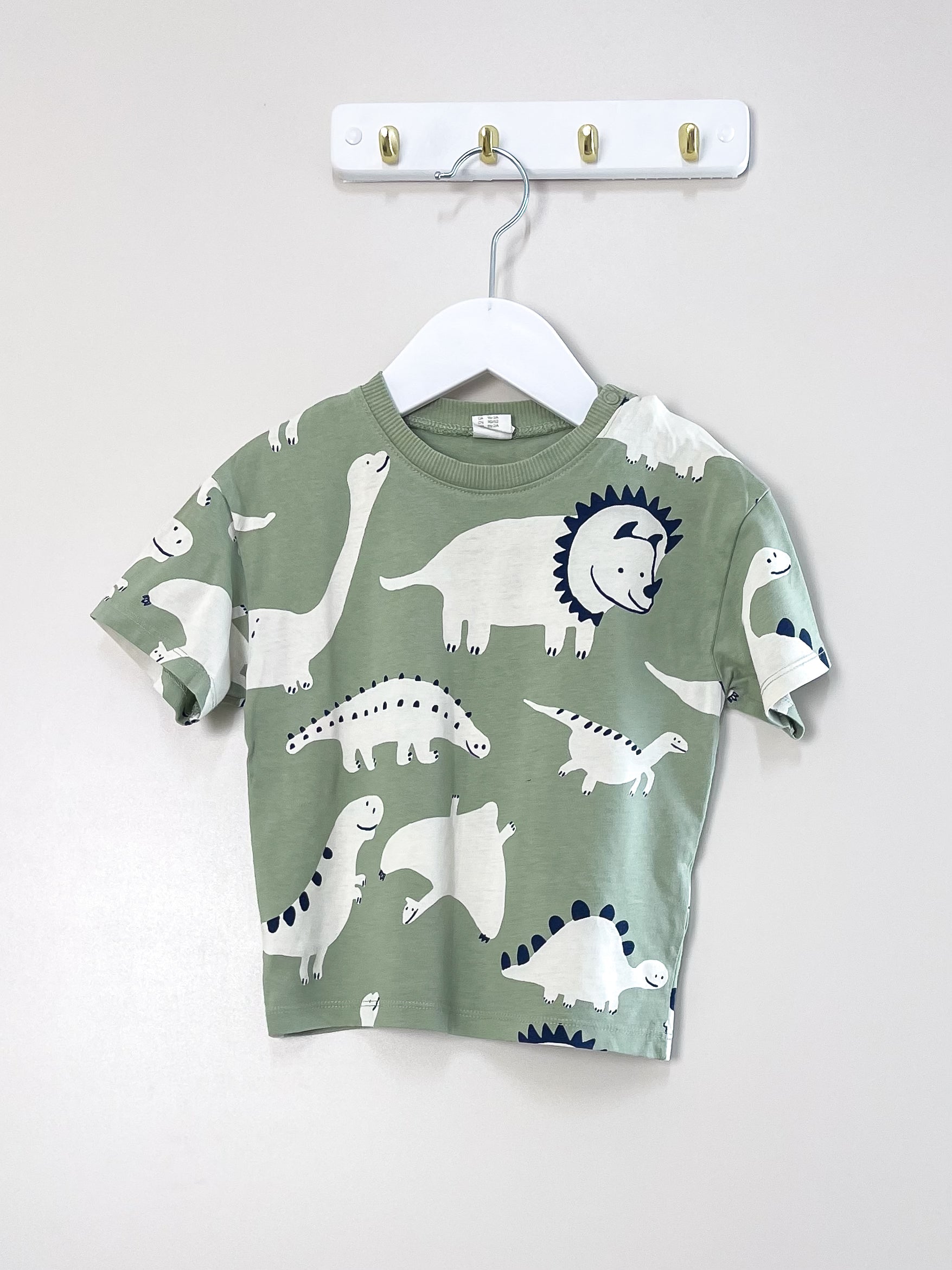 H&M dino tee (18-24m)