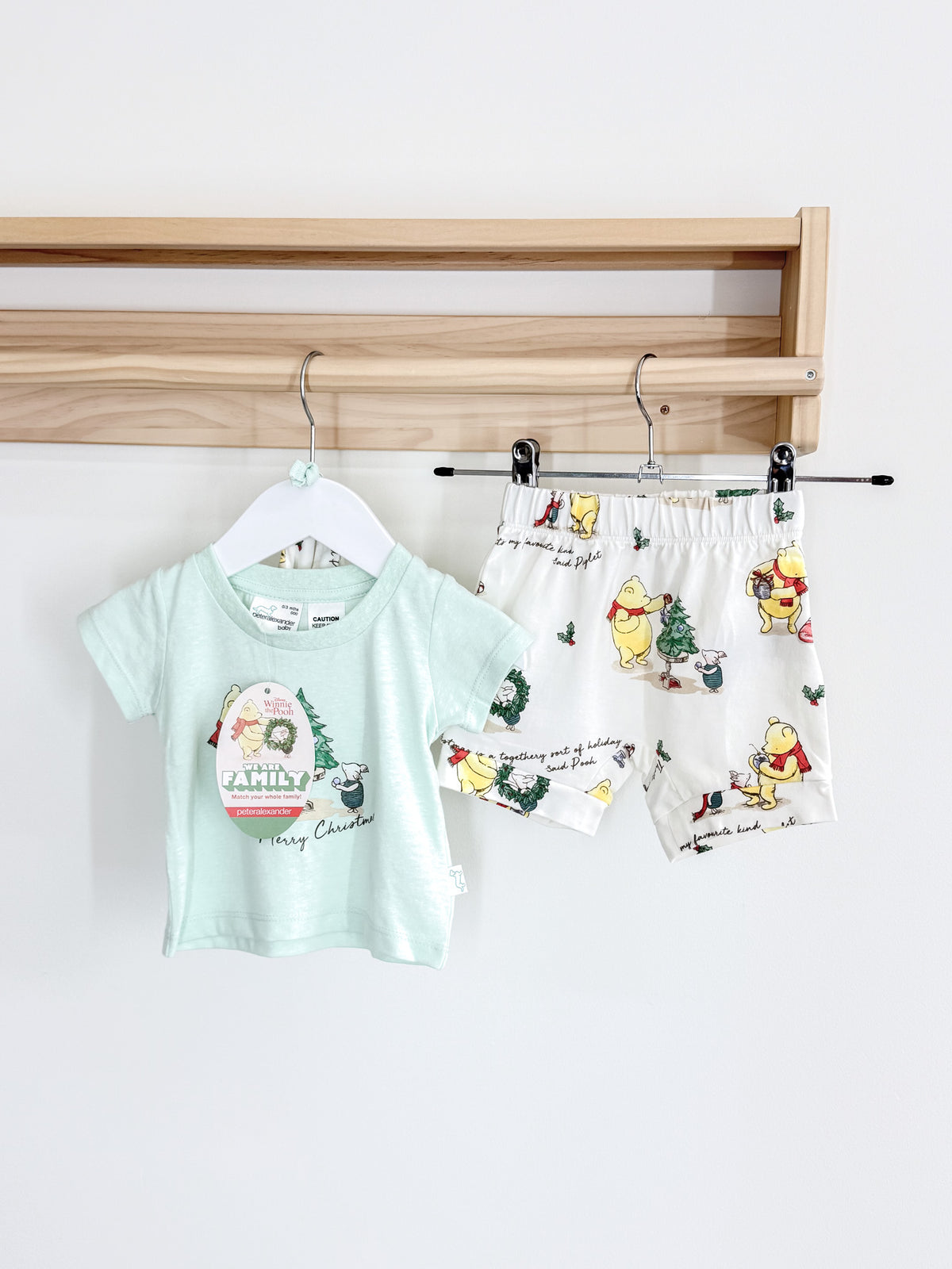 🎄 BNWT Peter Alexander x Winnie The Pooh xmas PJ set (0-3m)