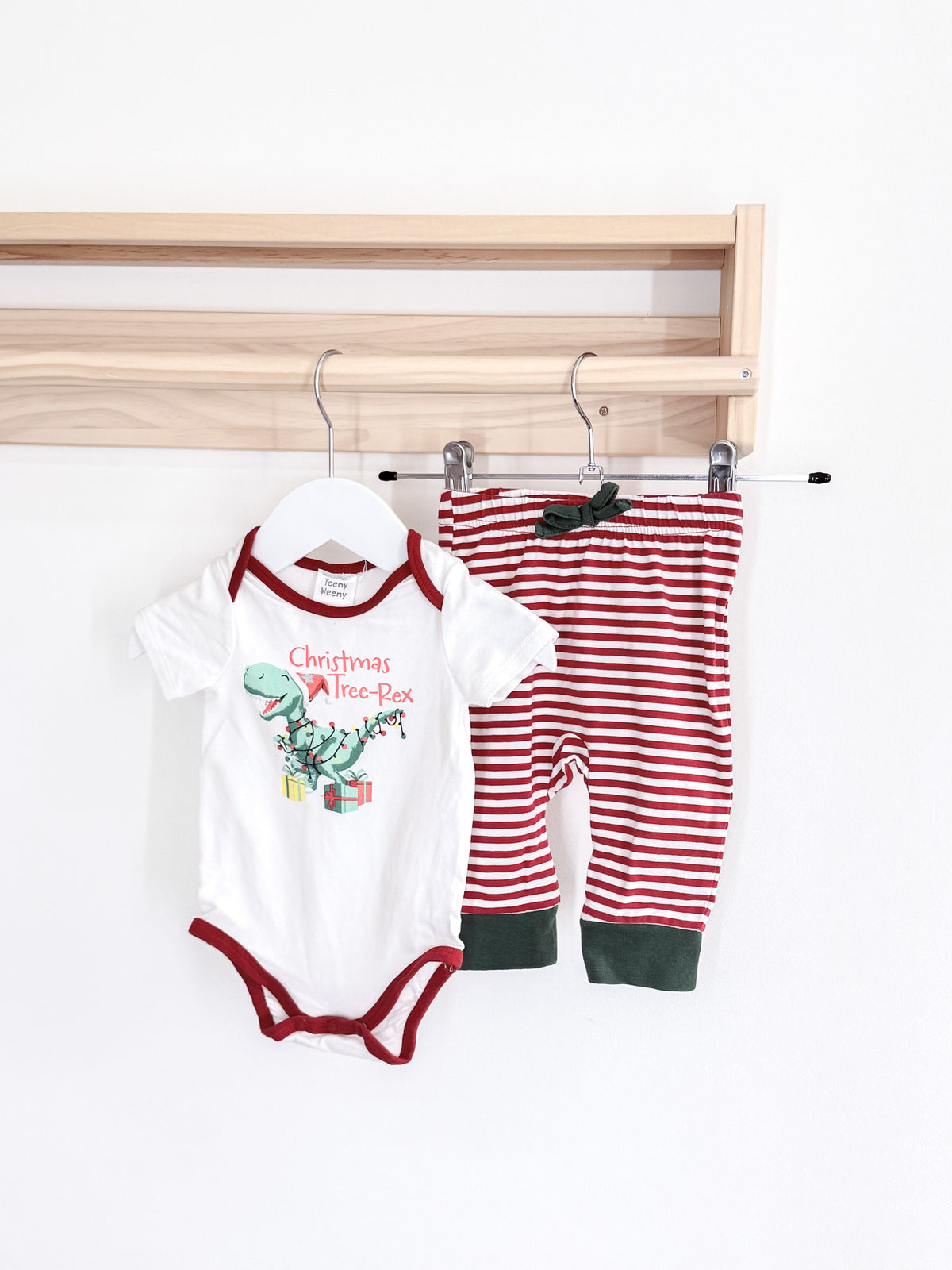 🎄 Teeny Weeny christmas tree-rex set (0-3m)