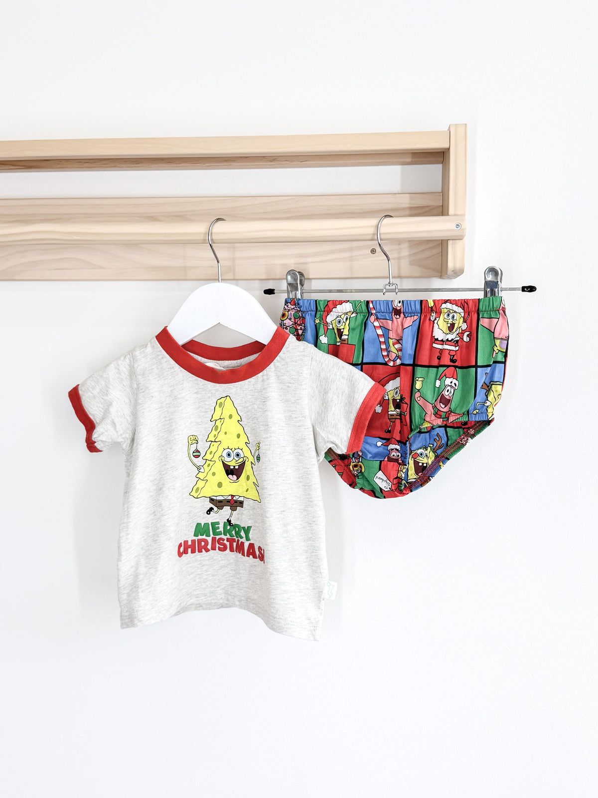 🎄 Peter Alexander x Sponge Bob xmas PJ set (12-18m)