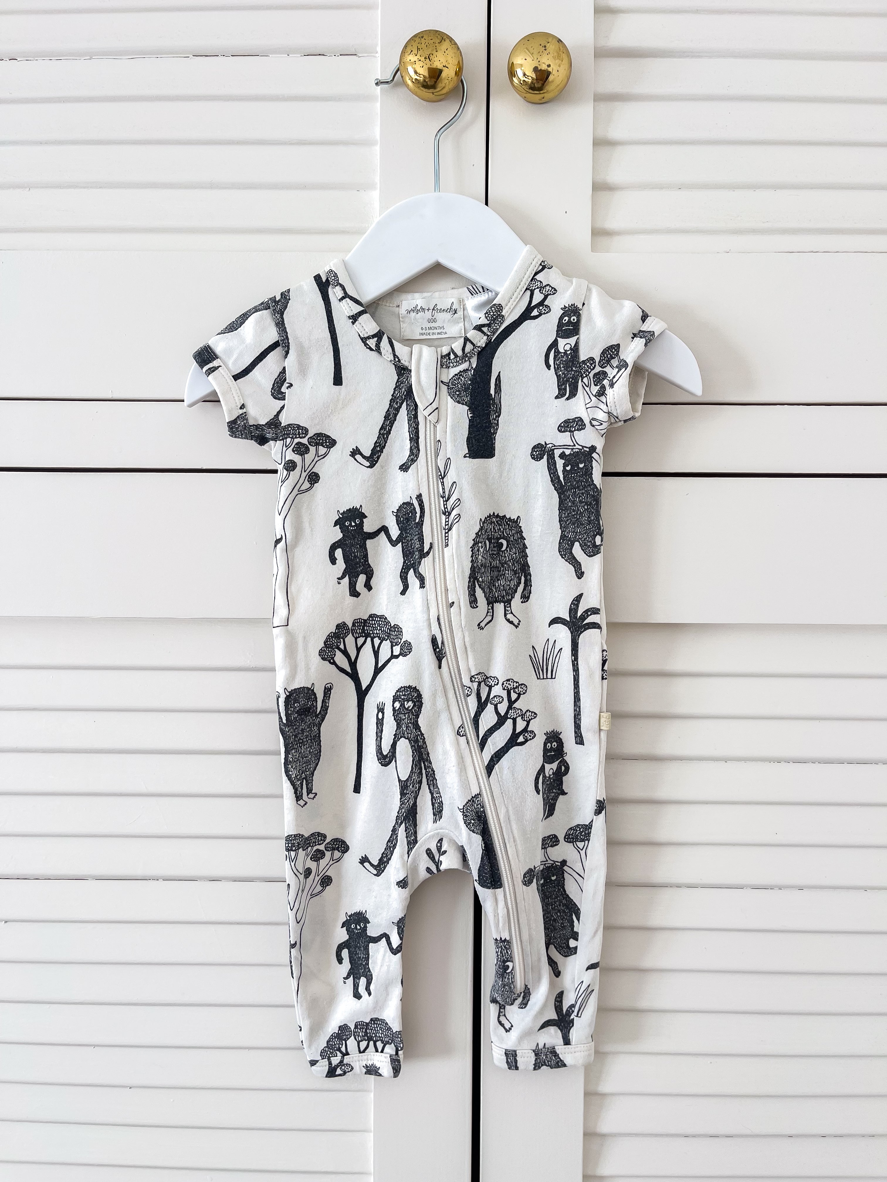 Wilson & Frenchy organic zip onesie (0-3m)