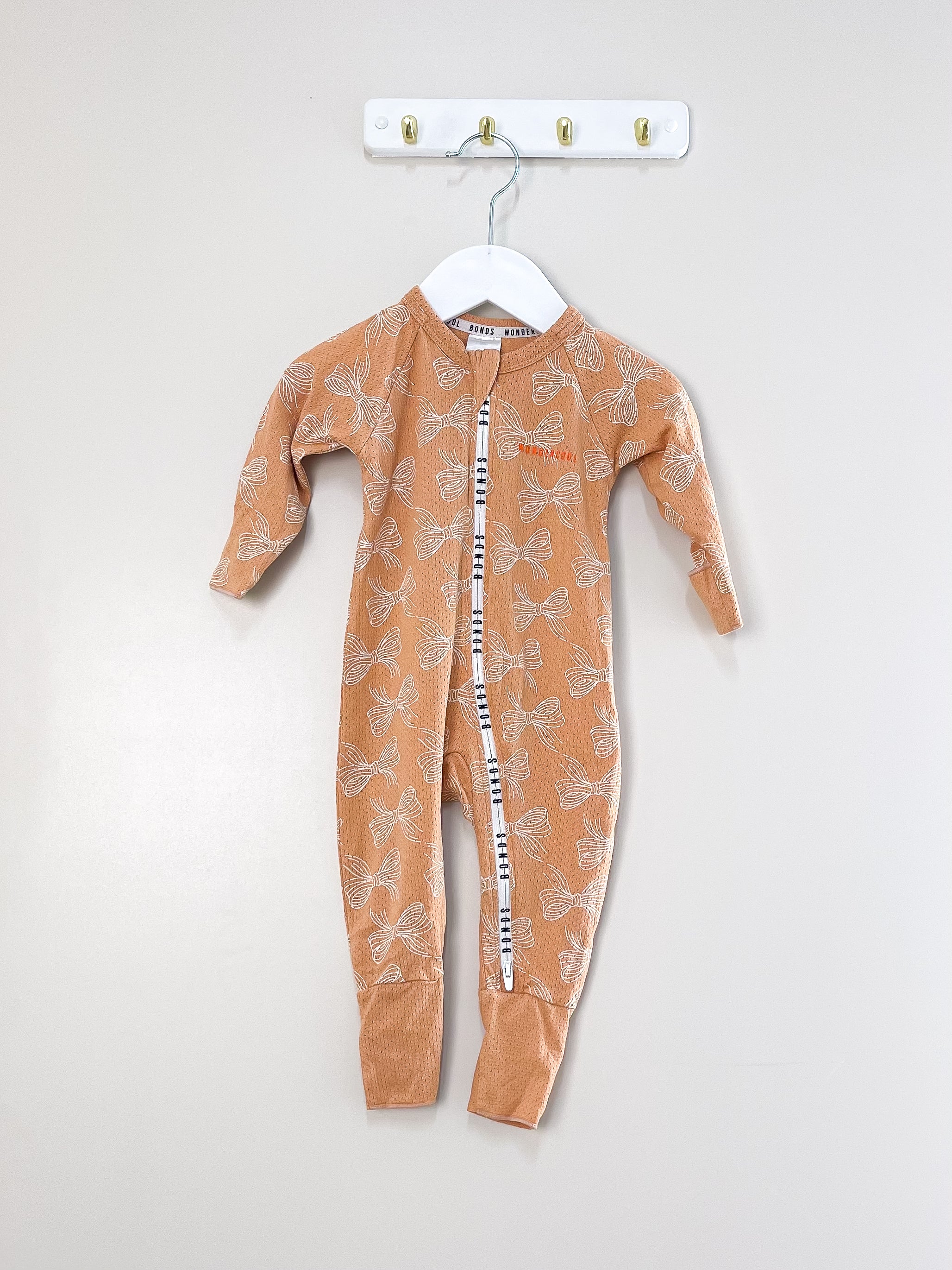 Bonds wondercool wondersuit - bows (3-6m)