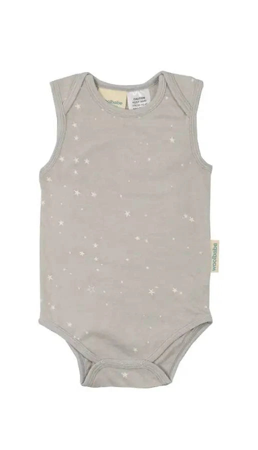 BNWT Woolbabe merino cotton singletsuit - pebble stars (0-3m)