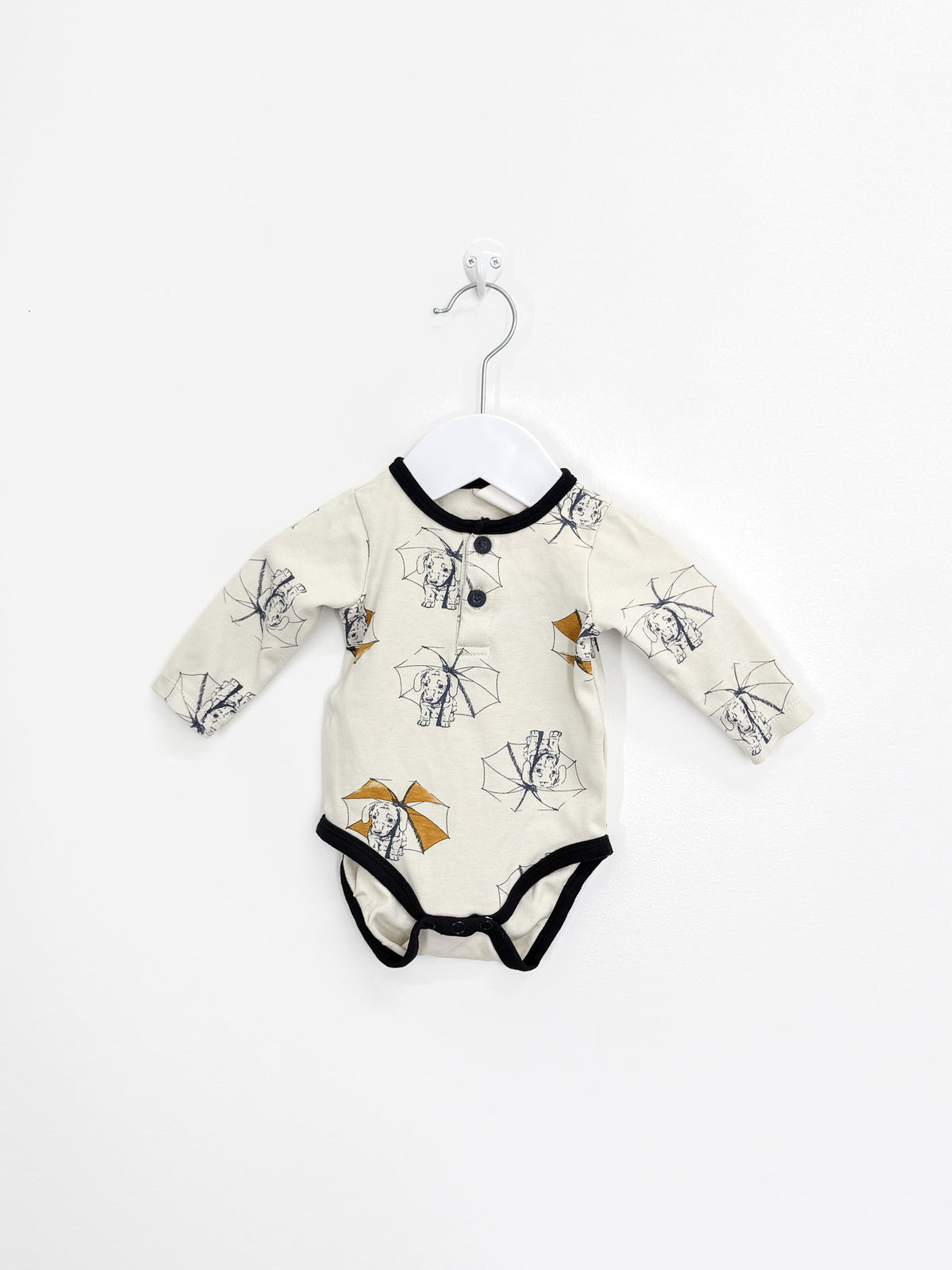 Little Bundle long sleeve henley bodysuit (0-3m)