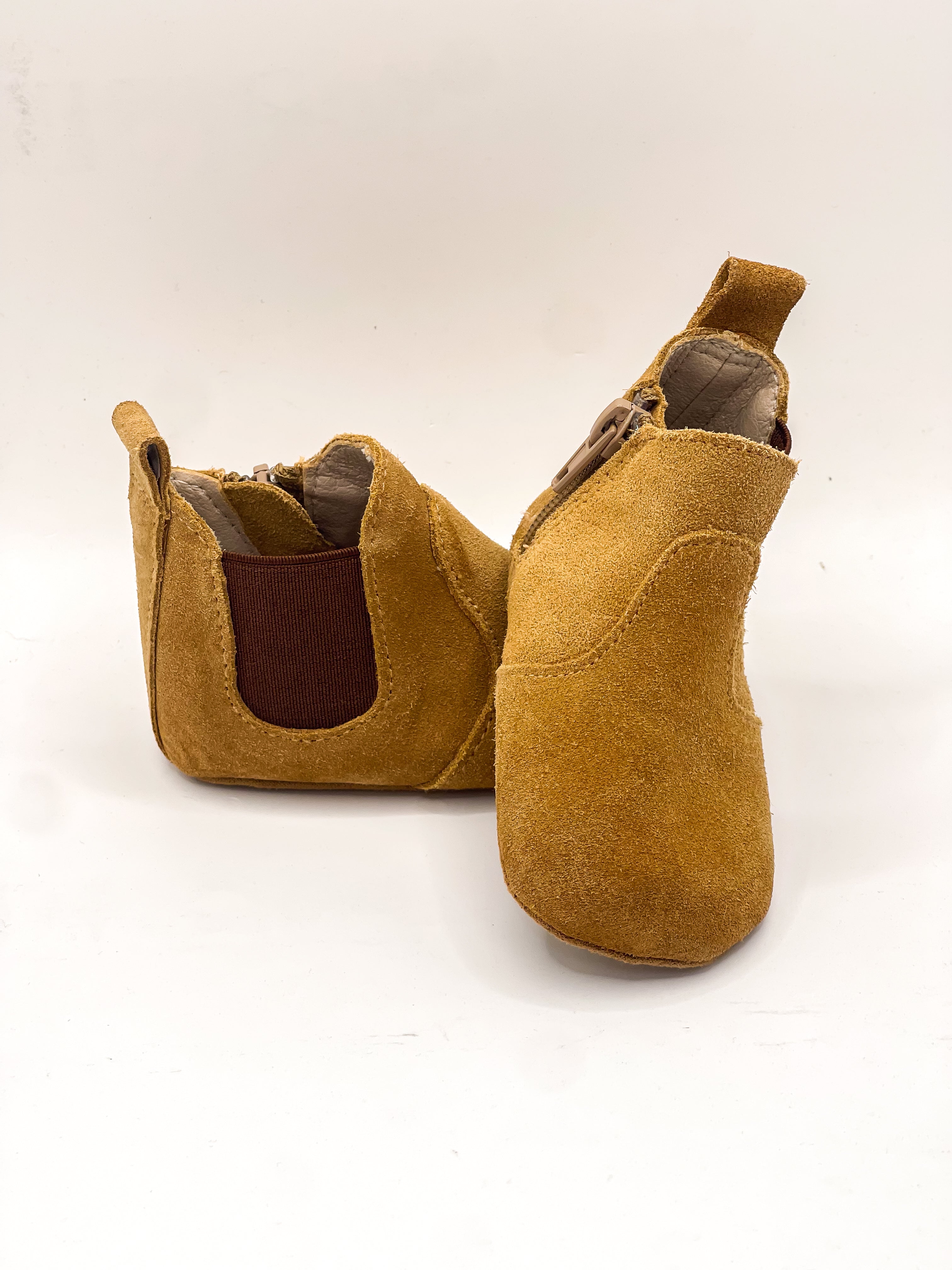 Seed soft sole boots (3-6m)