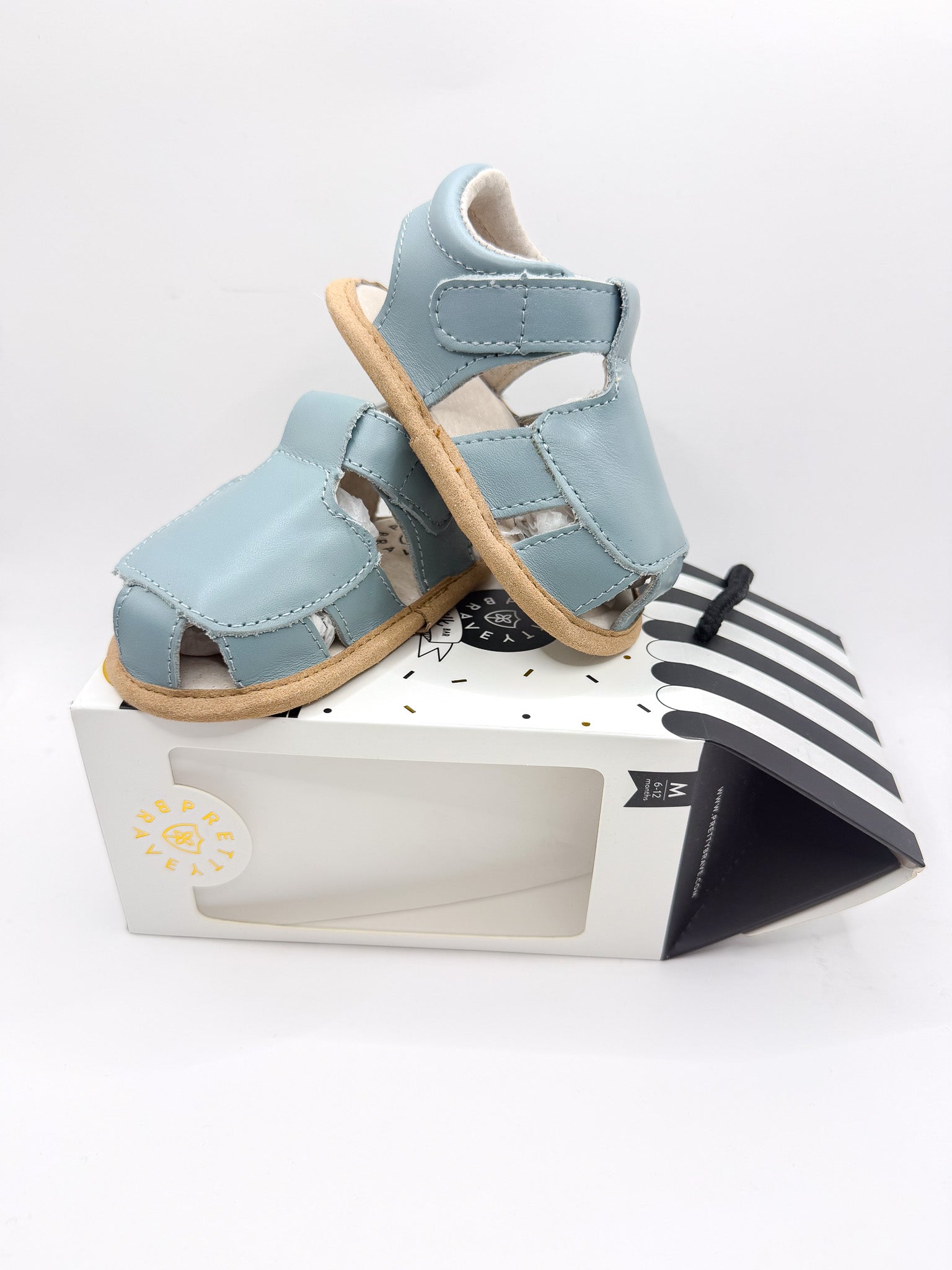 BNWT Pretty Brave milo sandal - sea foam (18EU)