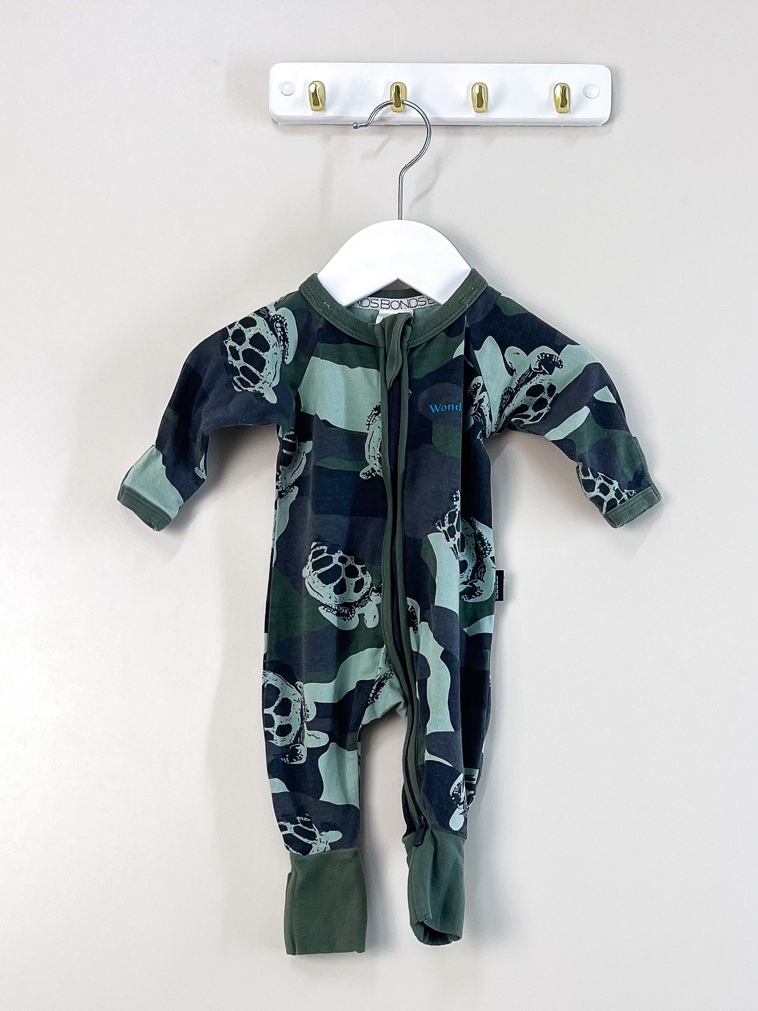Bonds wondersuit - turtles (newborn)