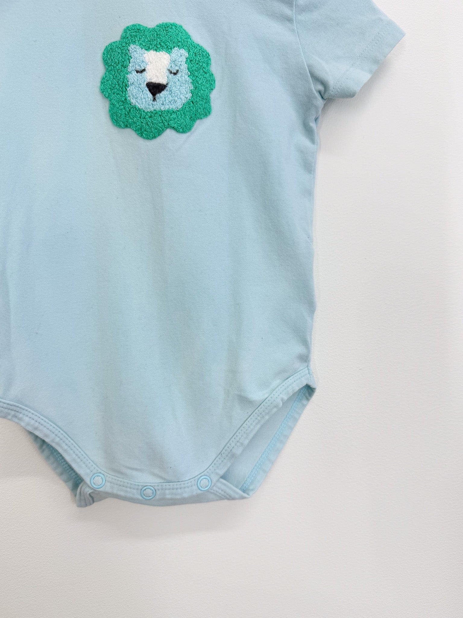 Seed lion bodysuit (3-6m)