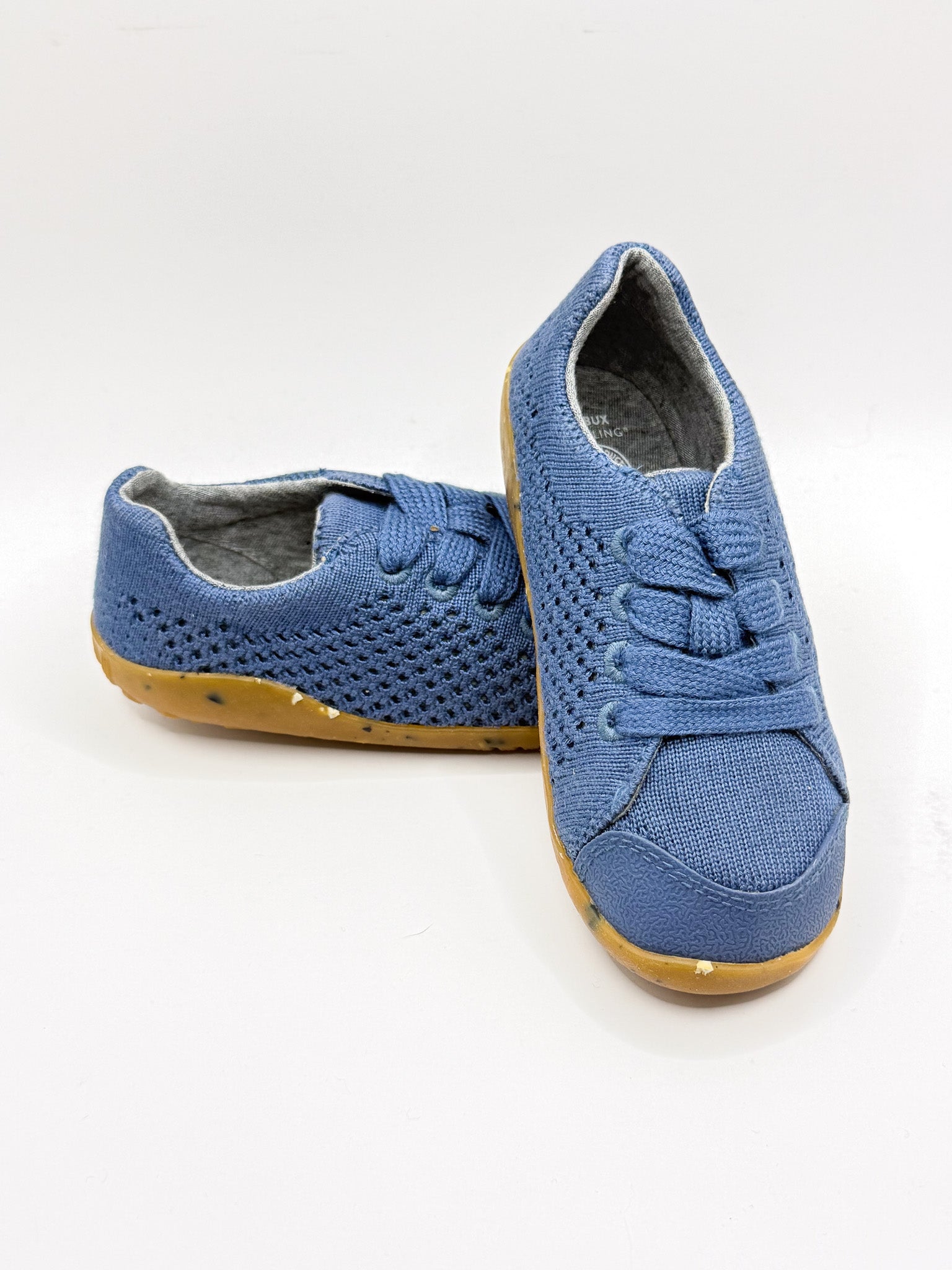 BNWOT Bobux step up seedling trainers (23EU)
