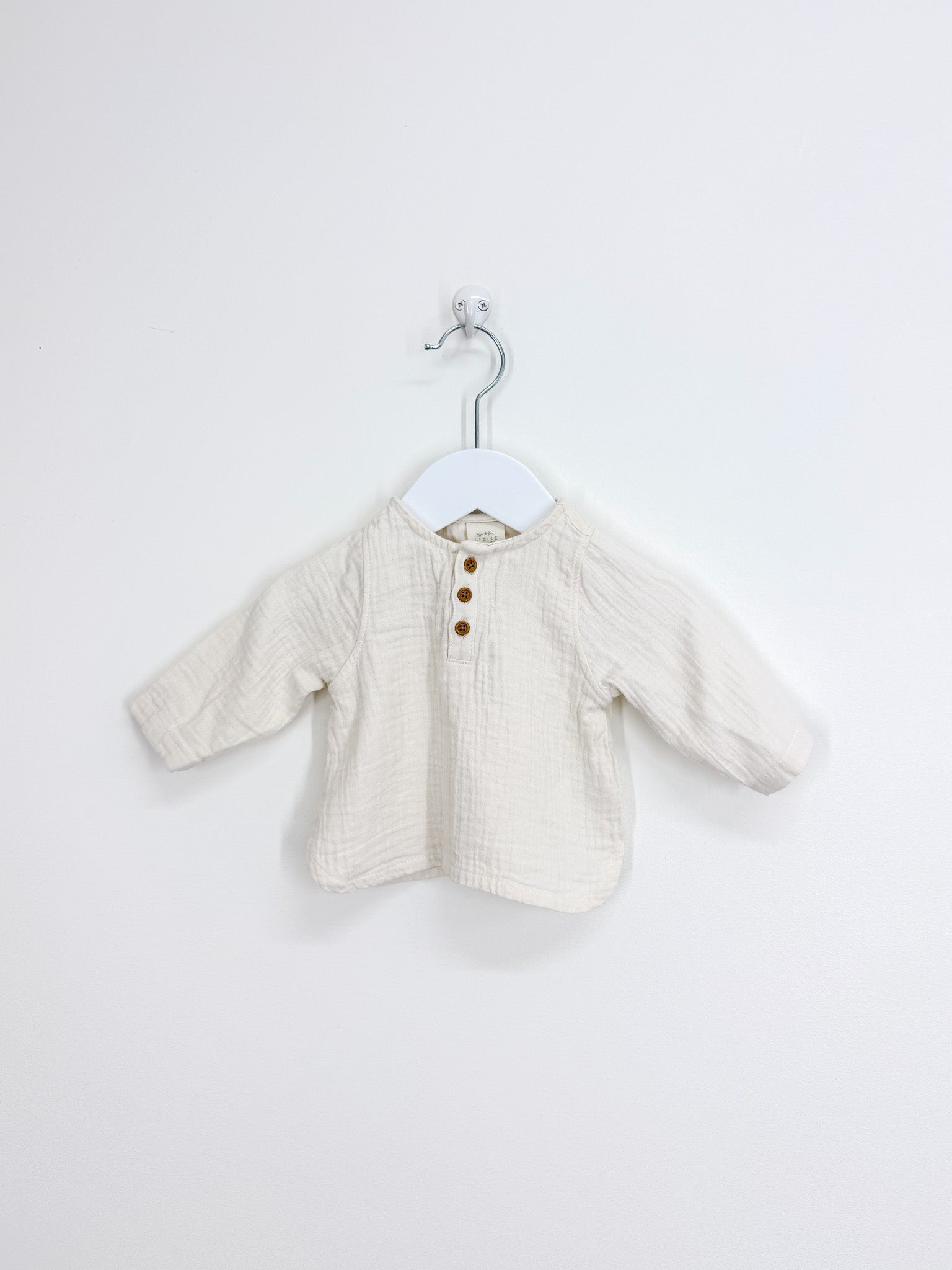 Little Bundle muslin henley (newborn)