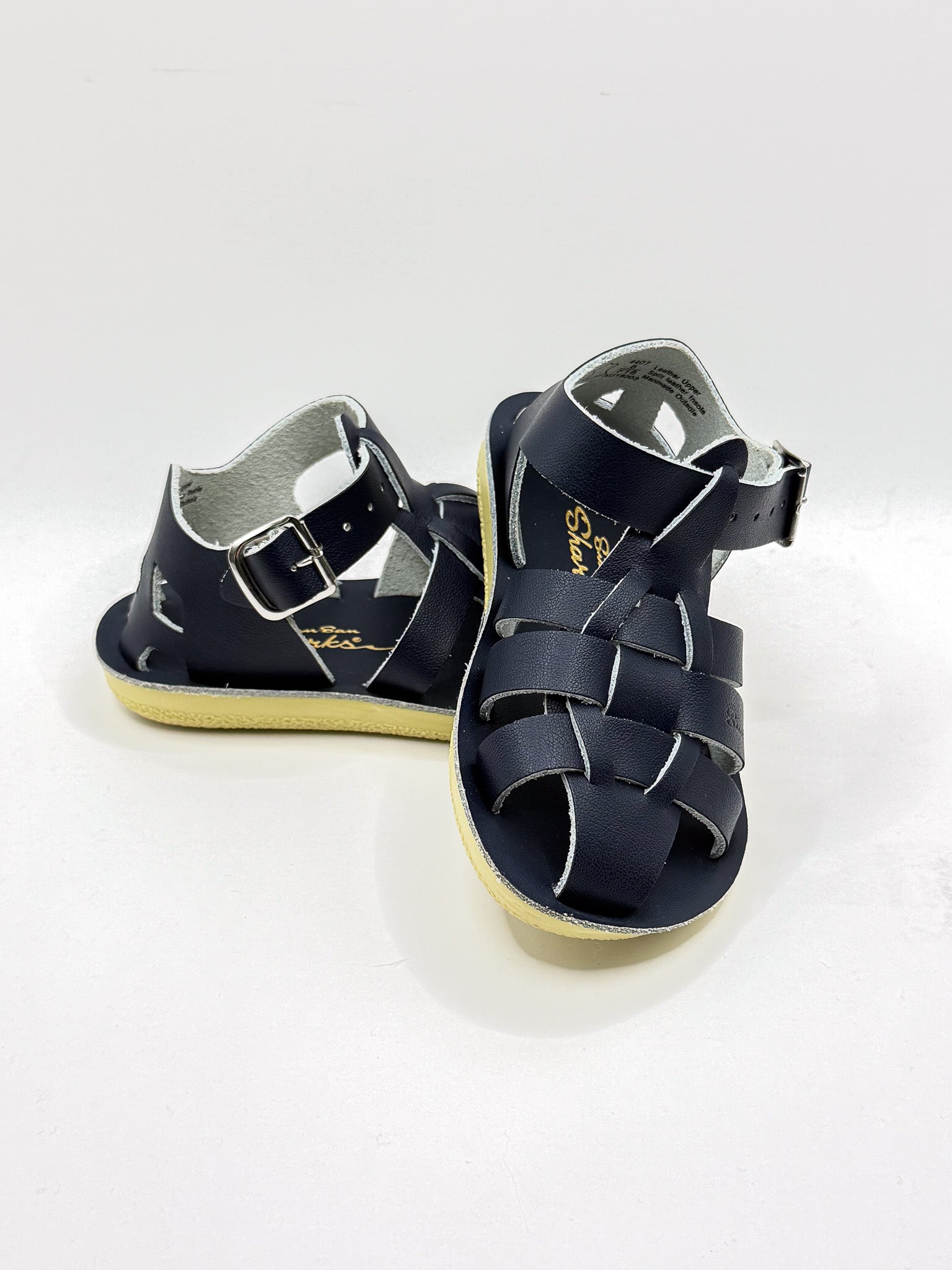 BNWOT Saltwater sun-san sharks sandals (22EU)