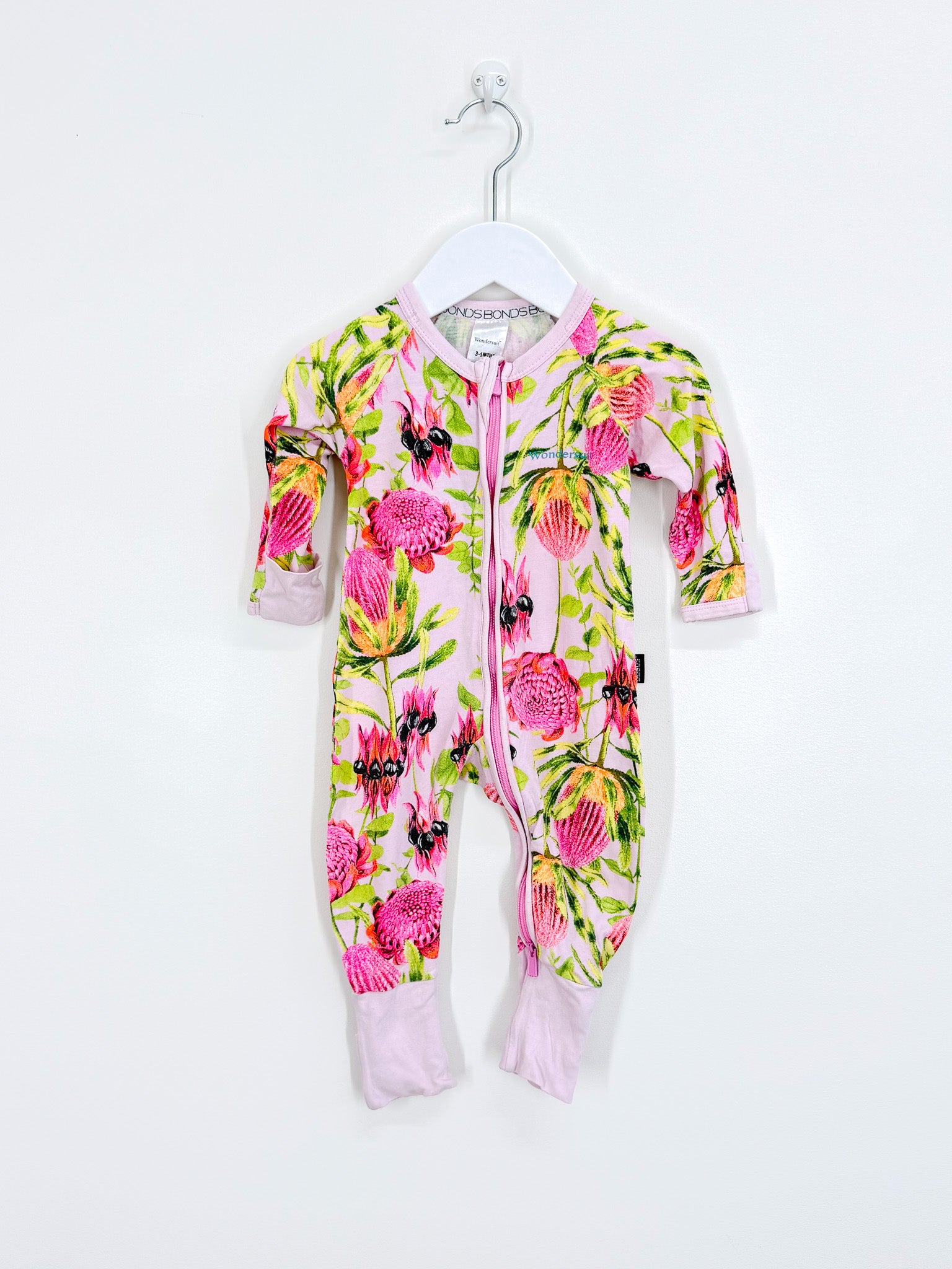 Bonds wondersuit - romantic natives (3-6m)