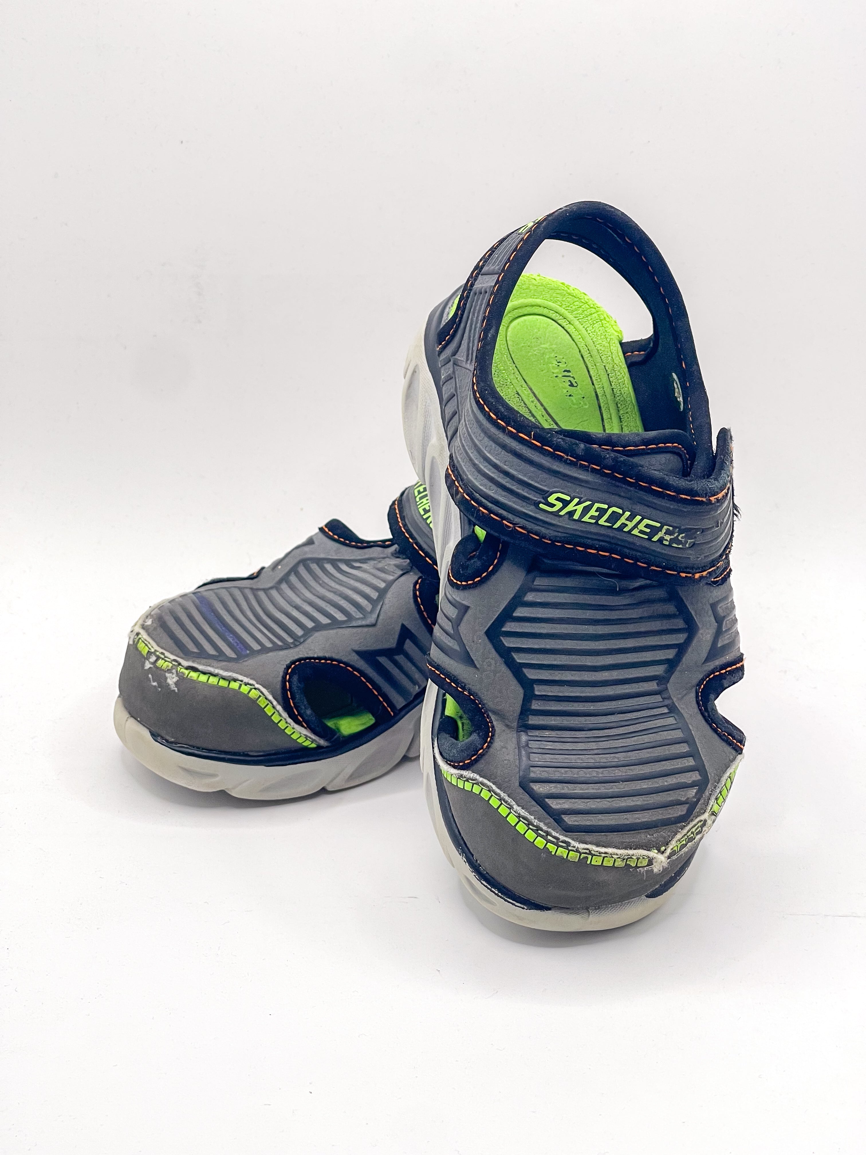 Skechers light up hypno splash sandals (8-9UK)