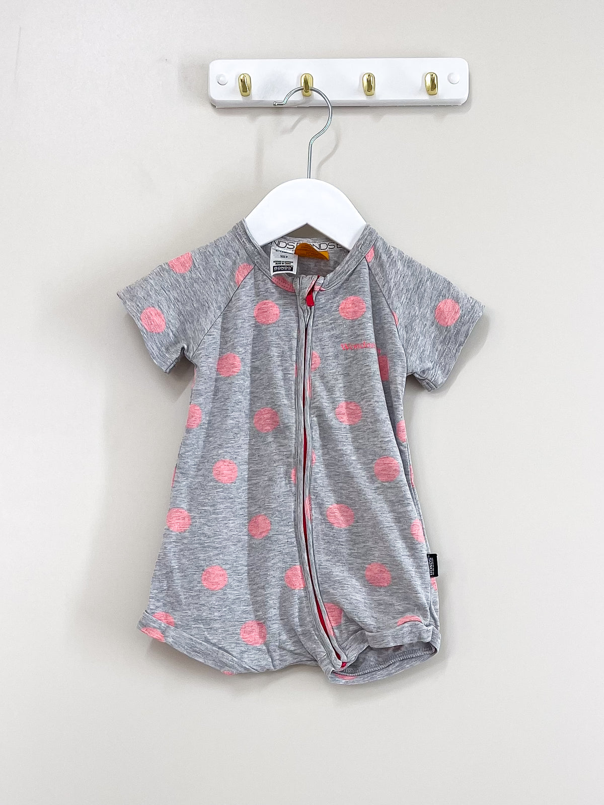 Bonds wondersuit - spots '15 (6-12m)