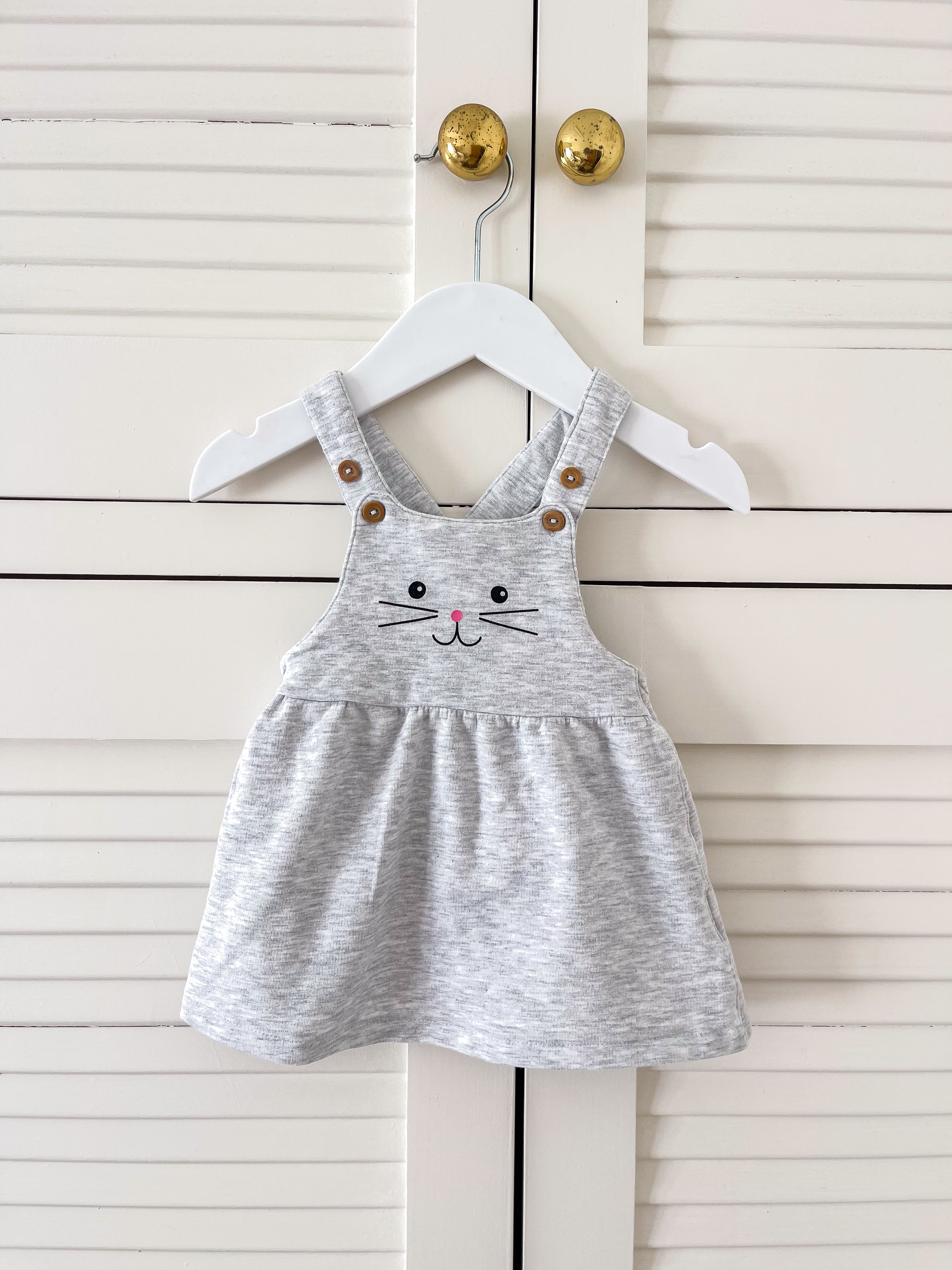 H&M kitty cotton pinafore dress (3-6m)