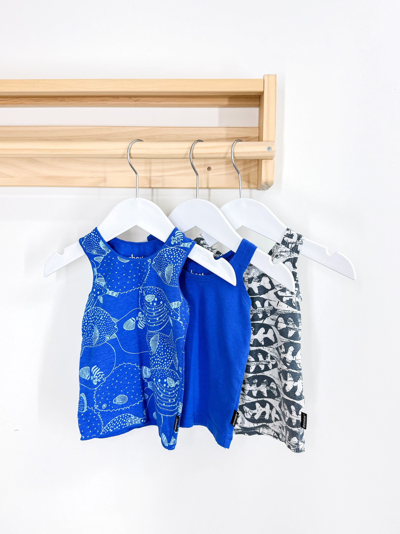 Bonds chesty singlet 3 pack bundle (3-6m)