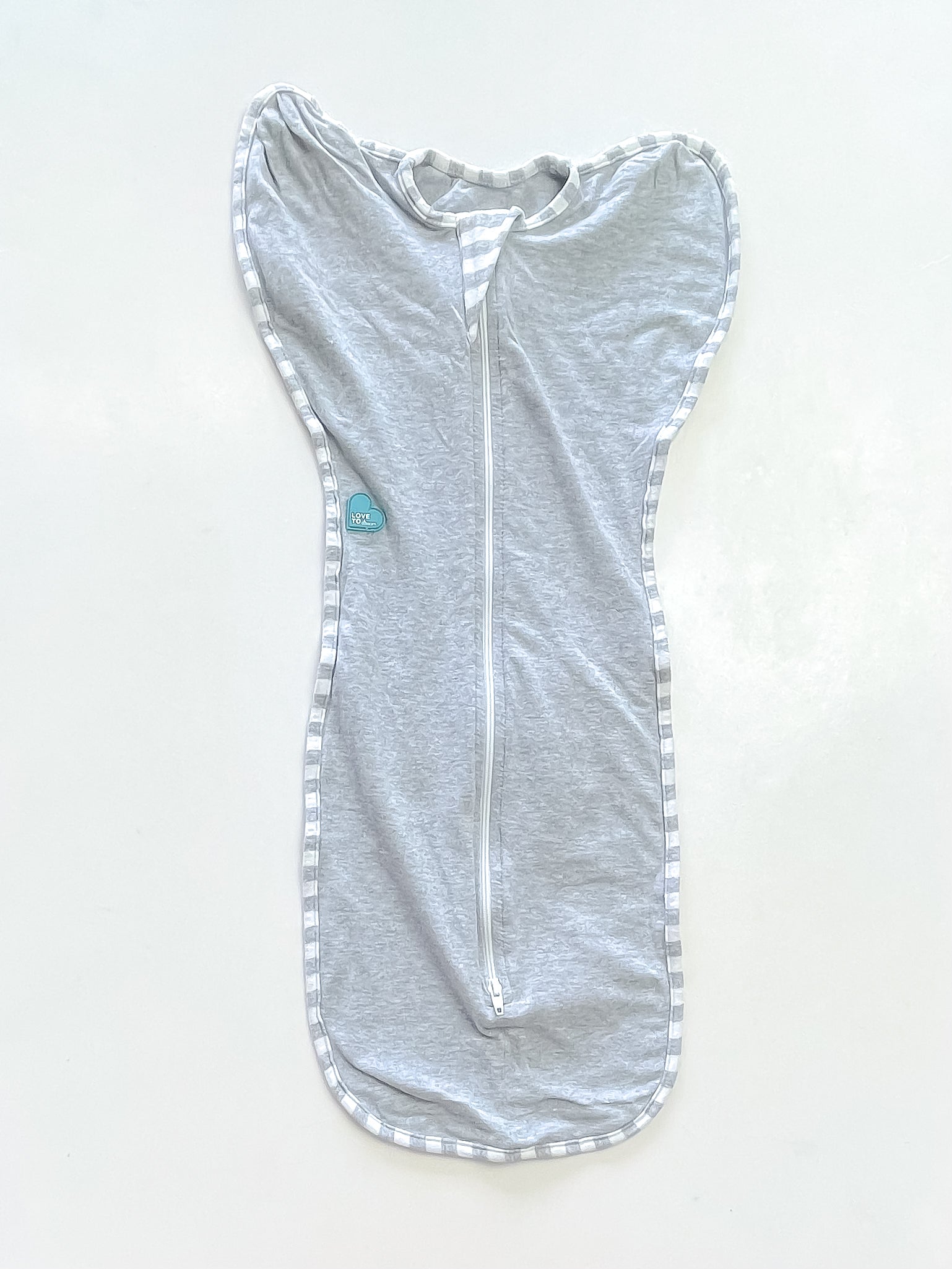 Love To Dream swaddle 1.0 tog (small)