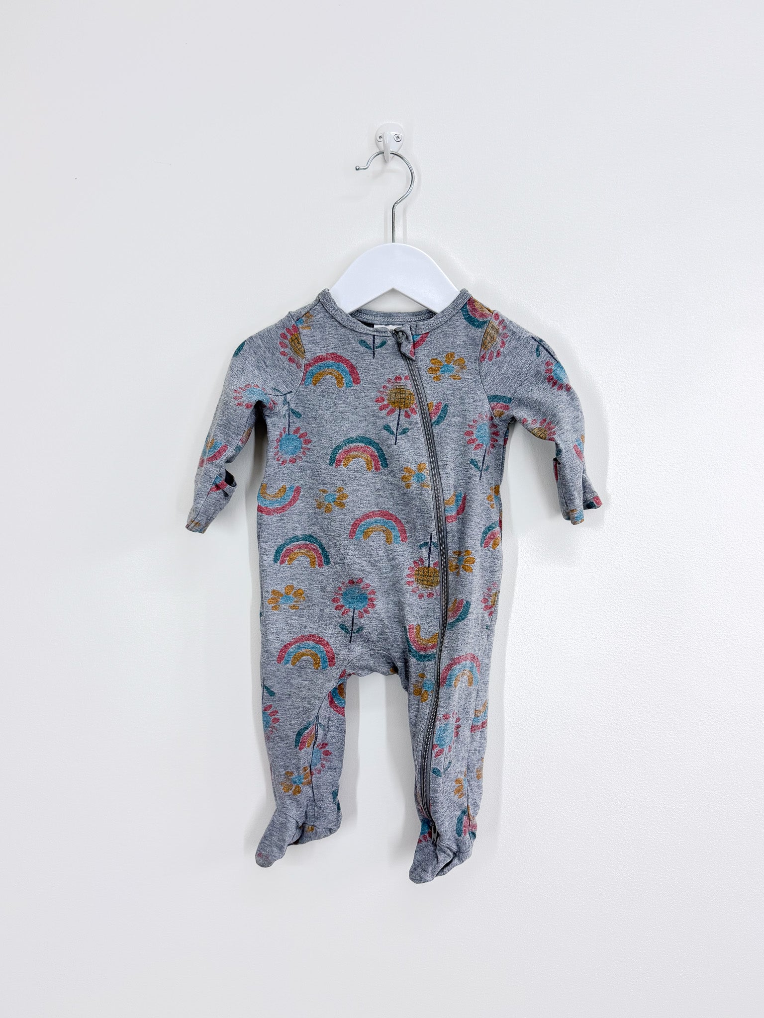 Teeny Weeny rainbow zipsuit (3-6m)
