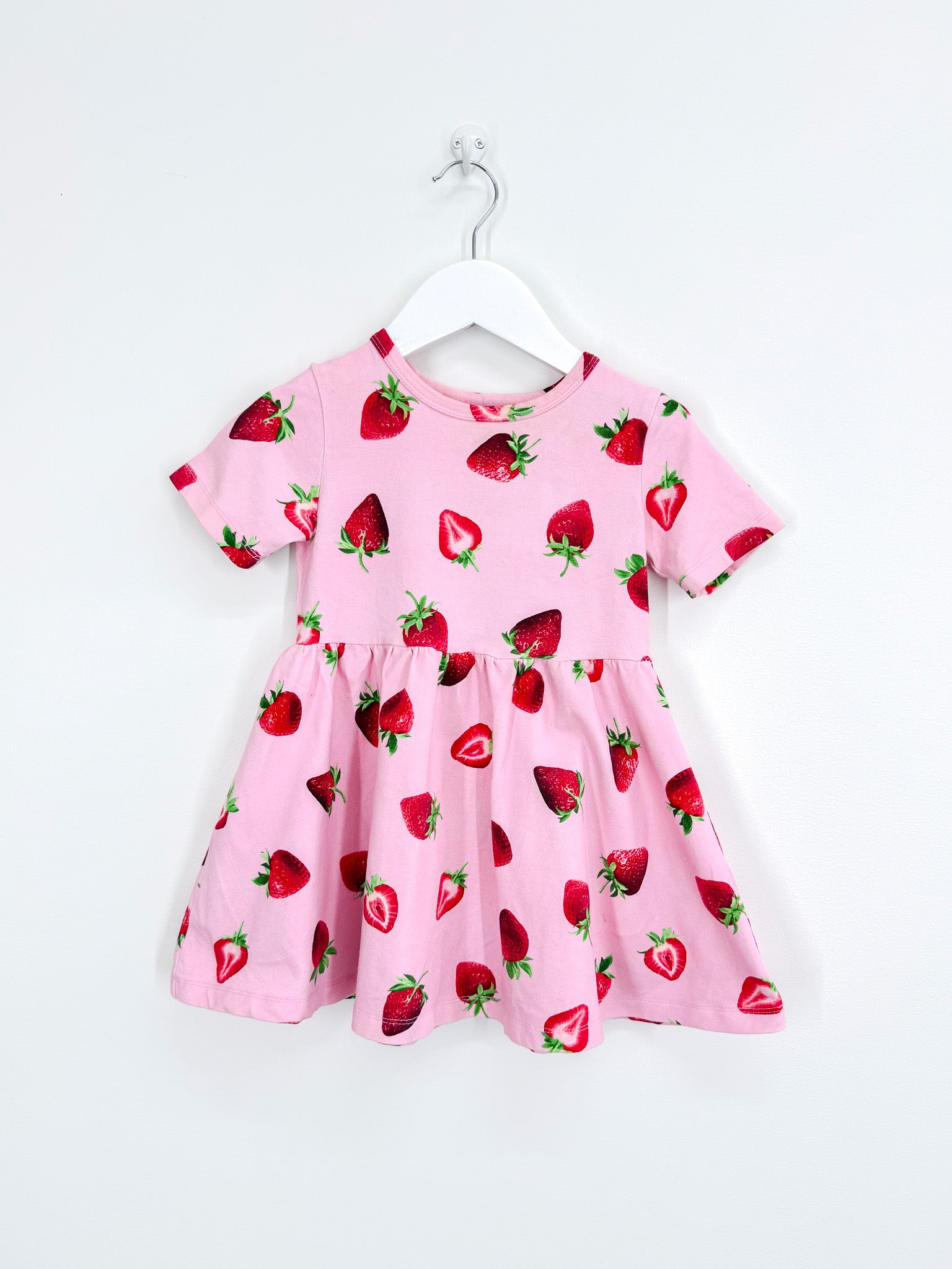 Dangerkids strawberry dress (2y)