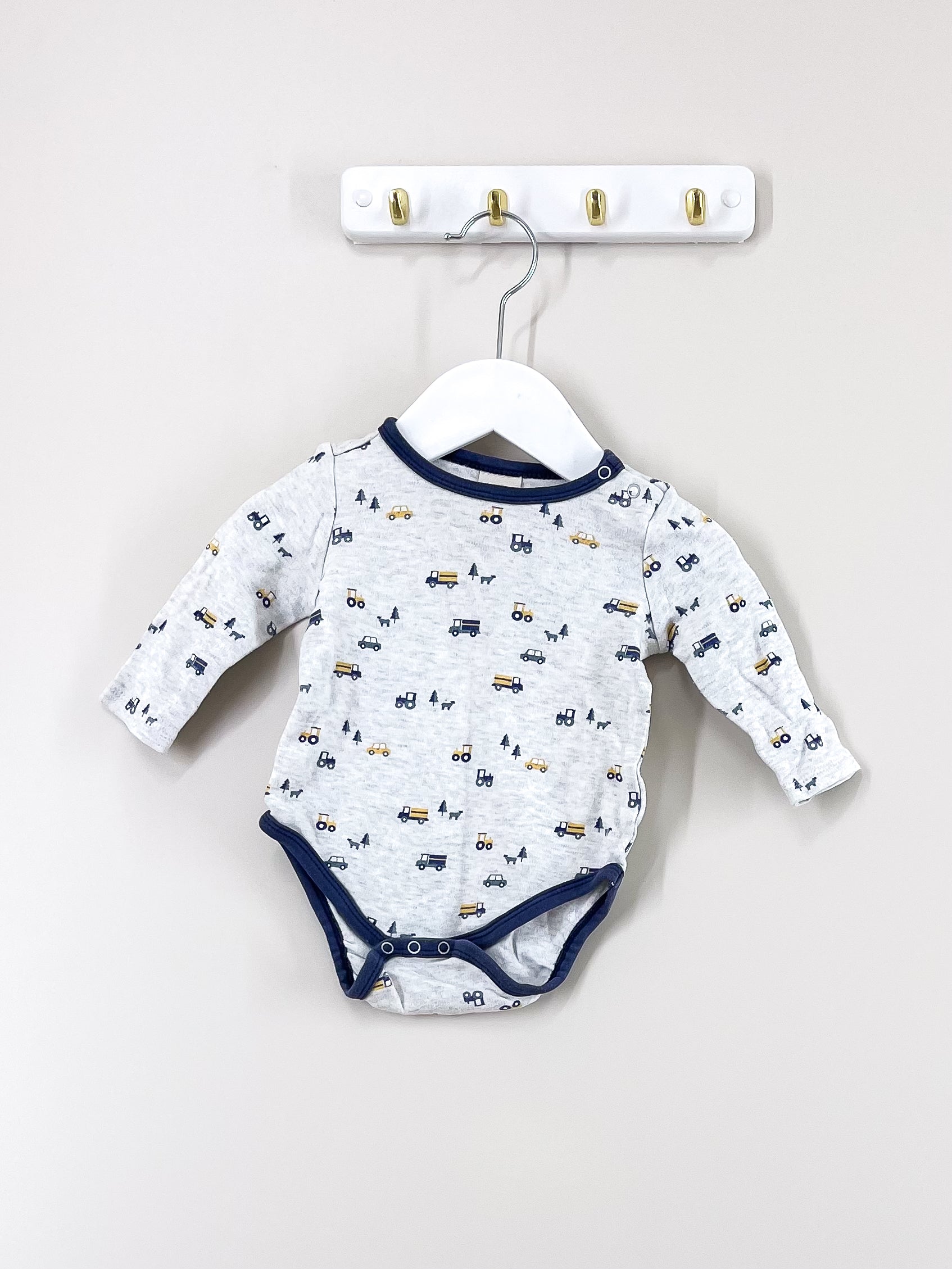 Little Bundle bodysuit (3-6m)