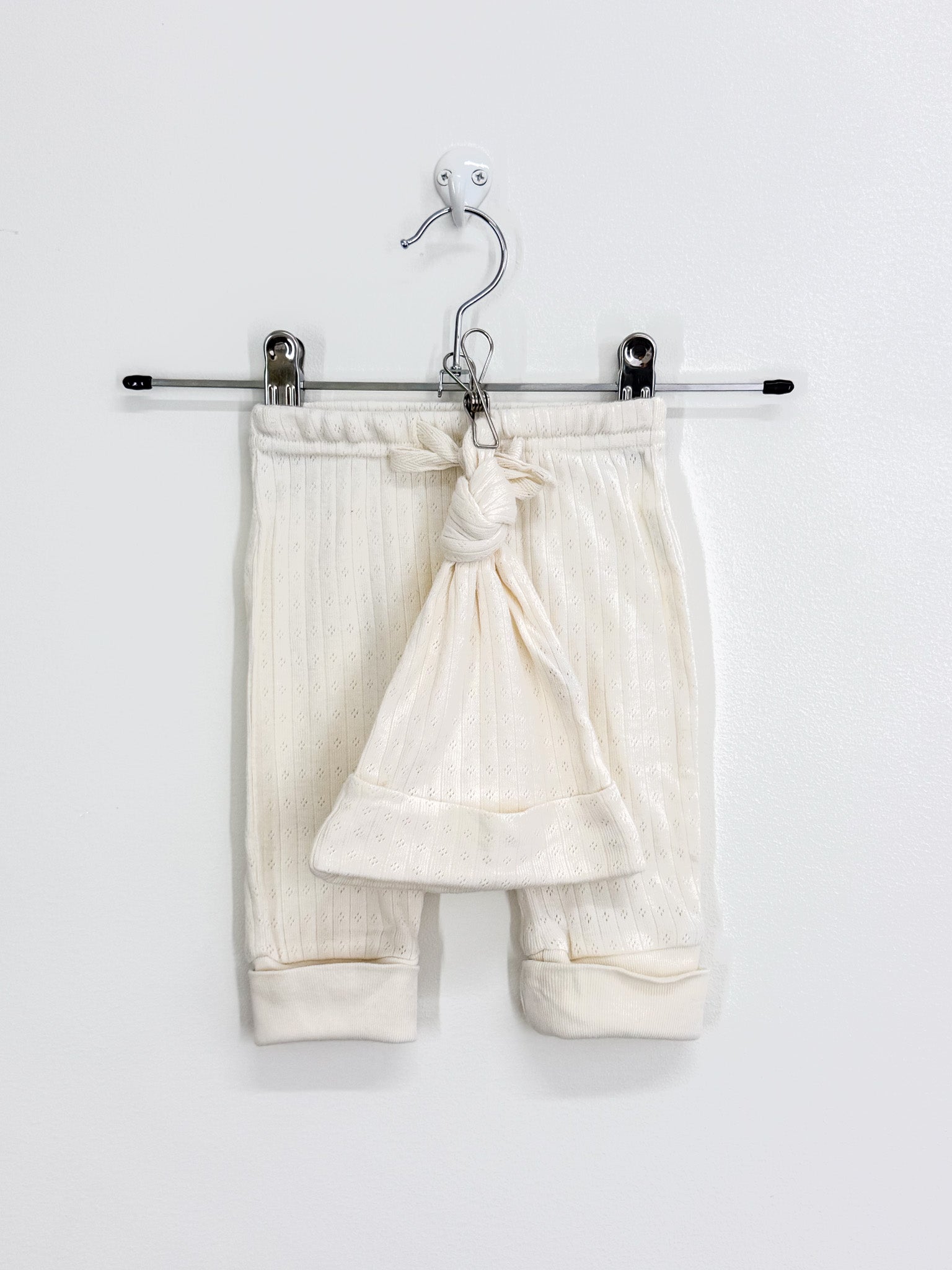 Nature Baby organic pointelle drawstring pants + knot beanie (newborn)