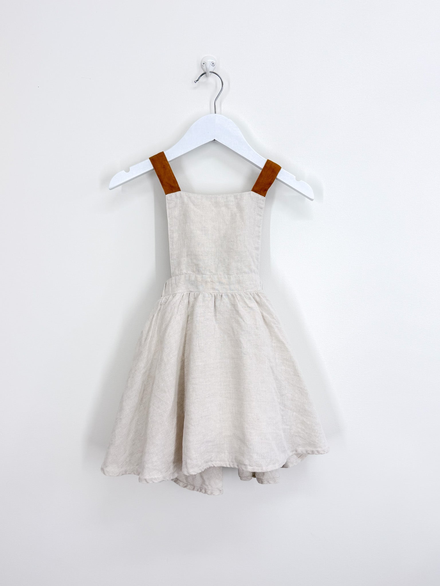 Karibou Kids linen pinafore dress (3y)
