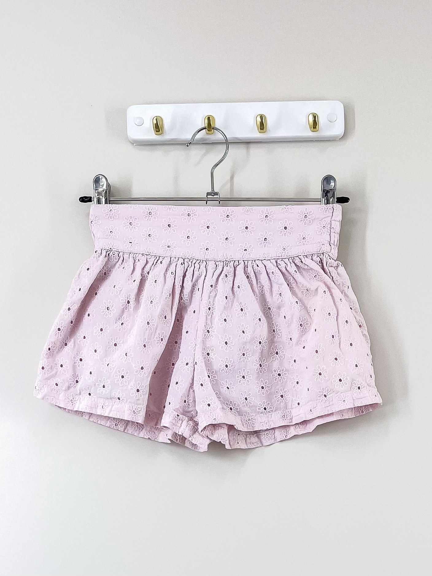 Country Road broderie shorts (5y)