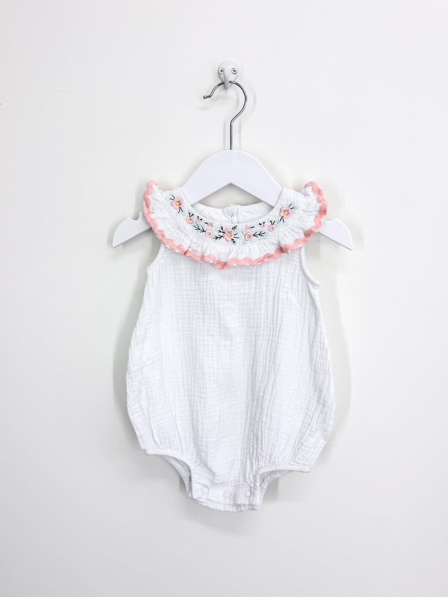 Teeny Weeny muslin embroidered romper (6-12m)