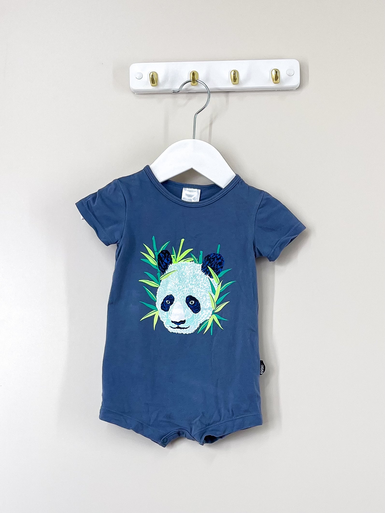Bonds chestysuit - panda (3-6m)