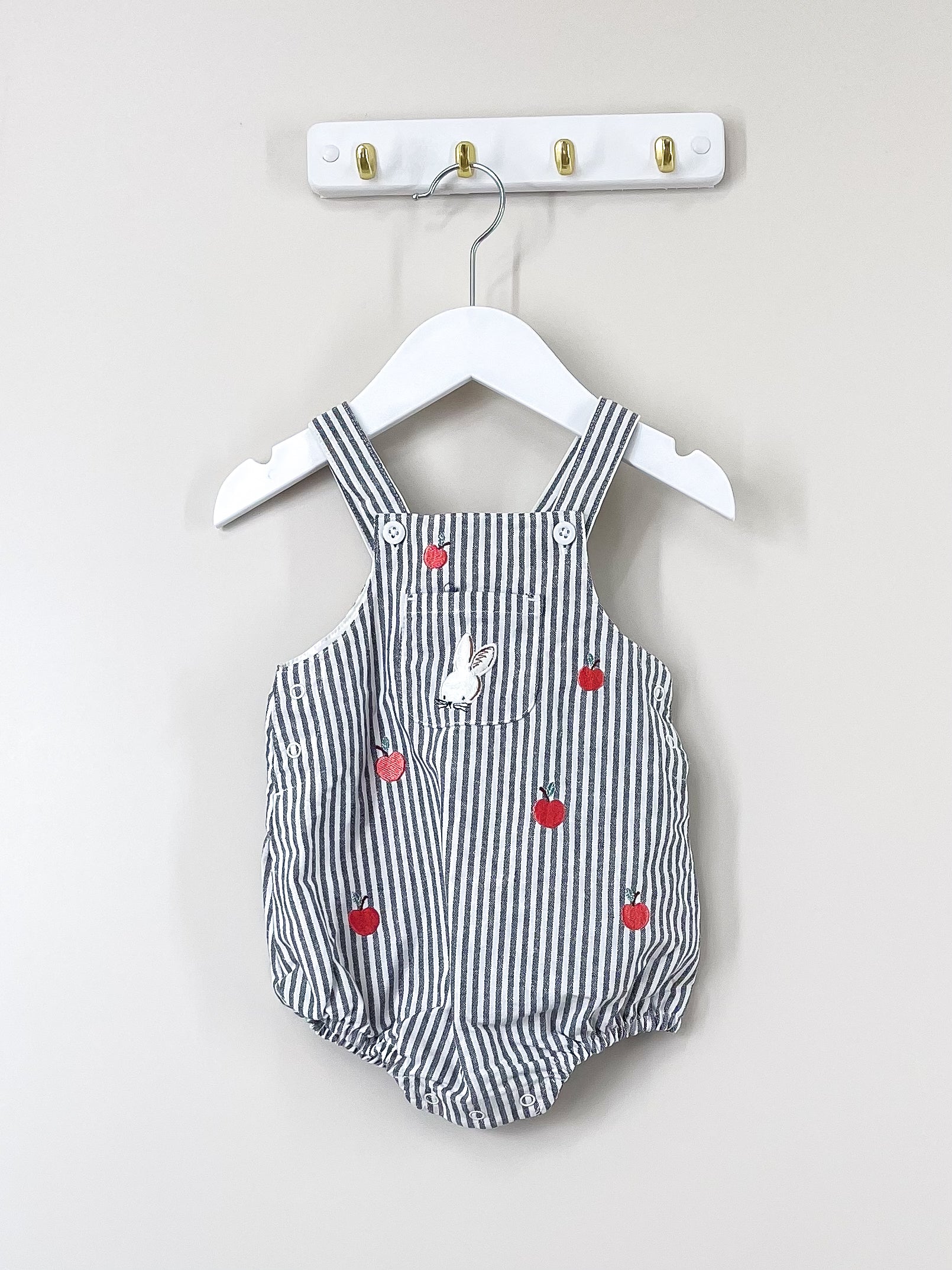 Teeny Weeny bunny apple romper (3-6m)