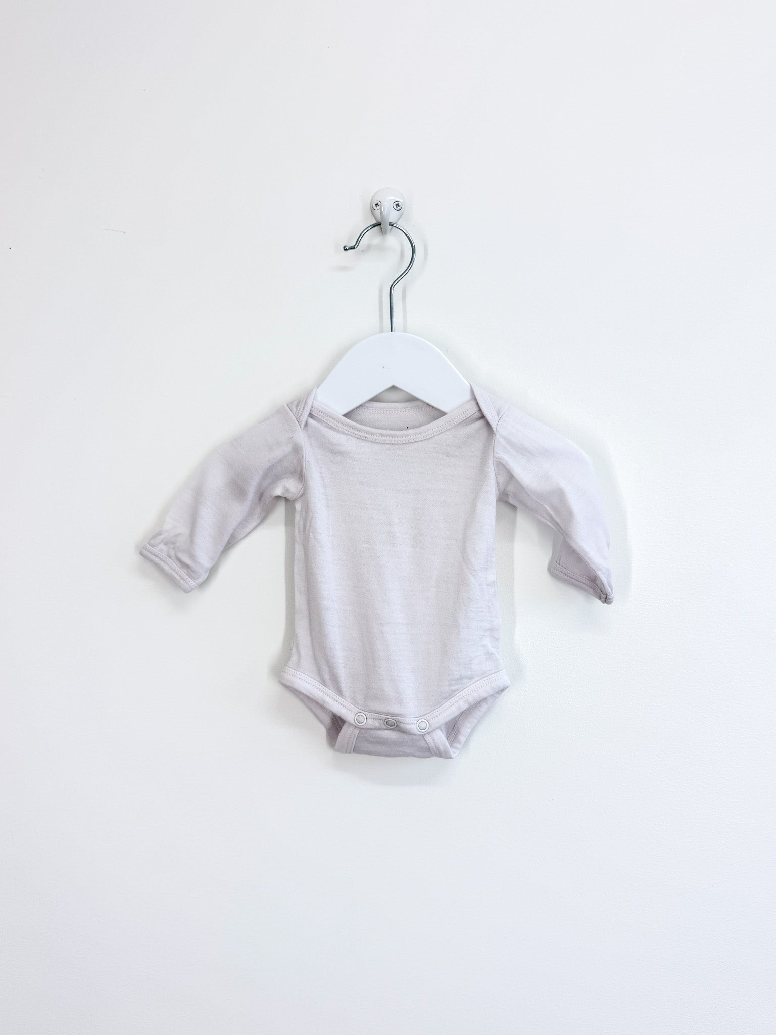 The Sleep Store merino tencel bodysuit (prem)