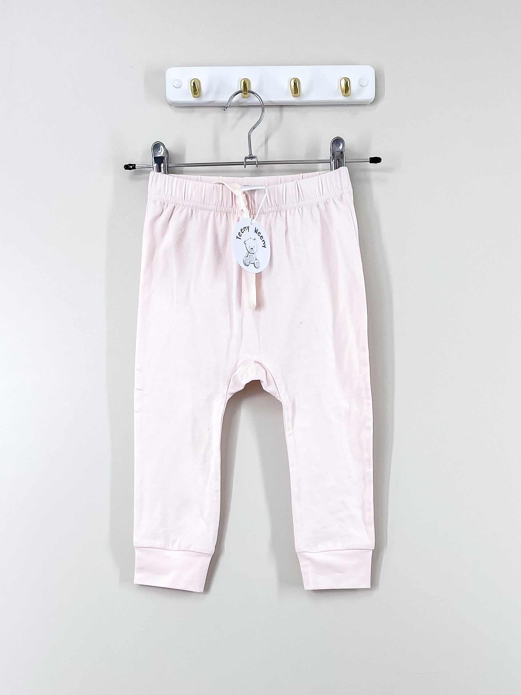 BNWT Teeny Weeny essentials leggings (12-18m)