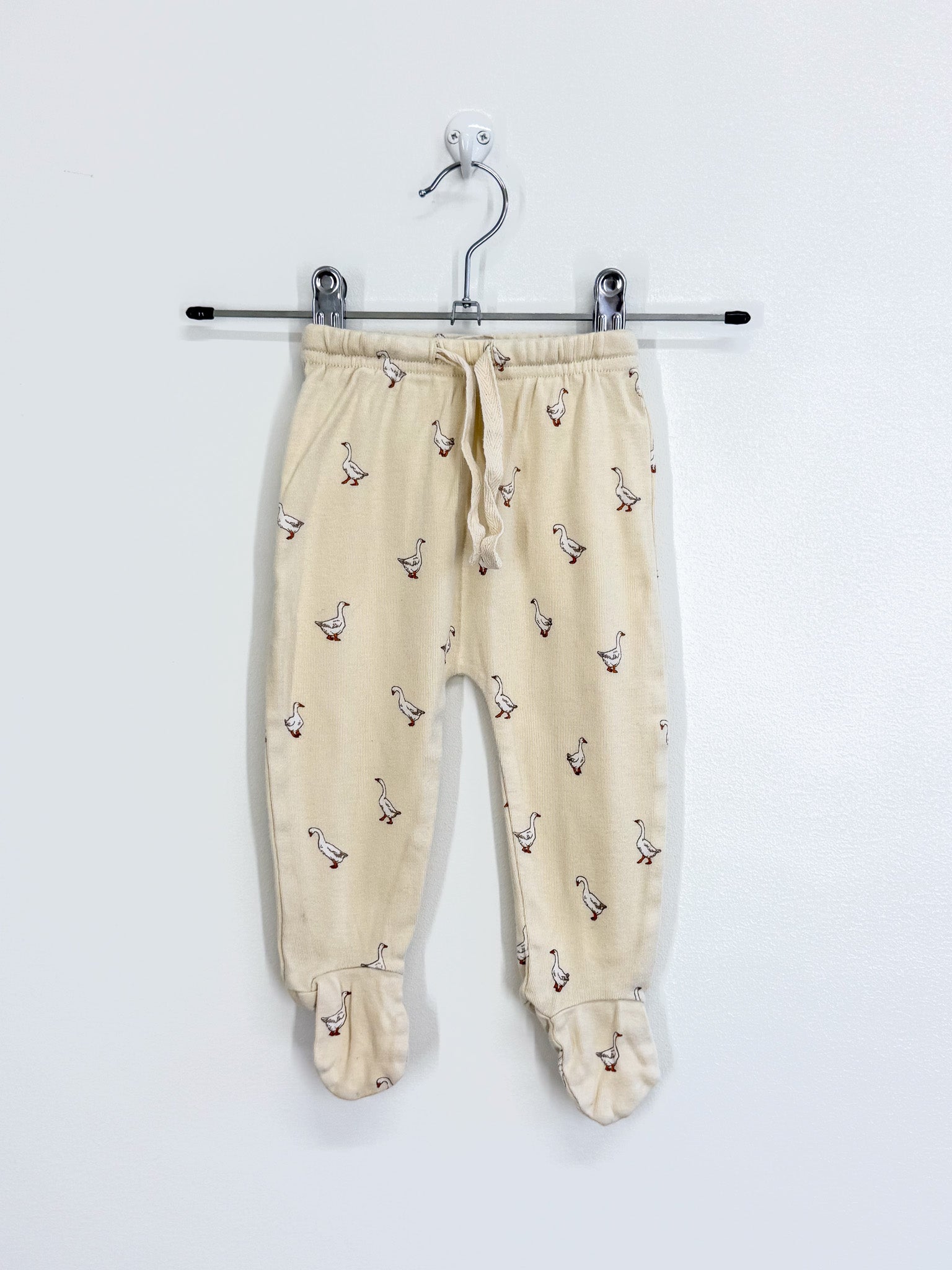 Nature Baby organic footed drawstring pants - goosey (3-6m)