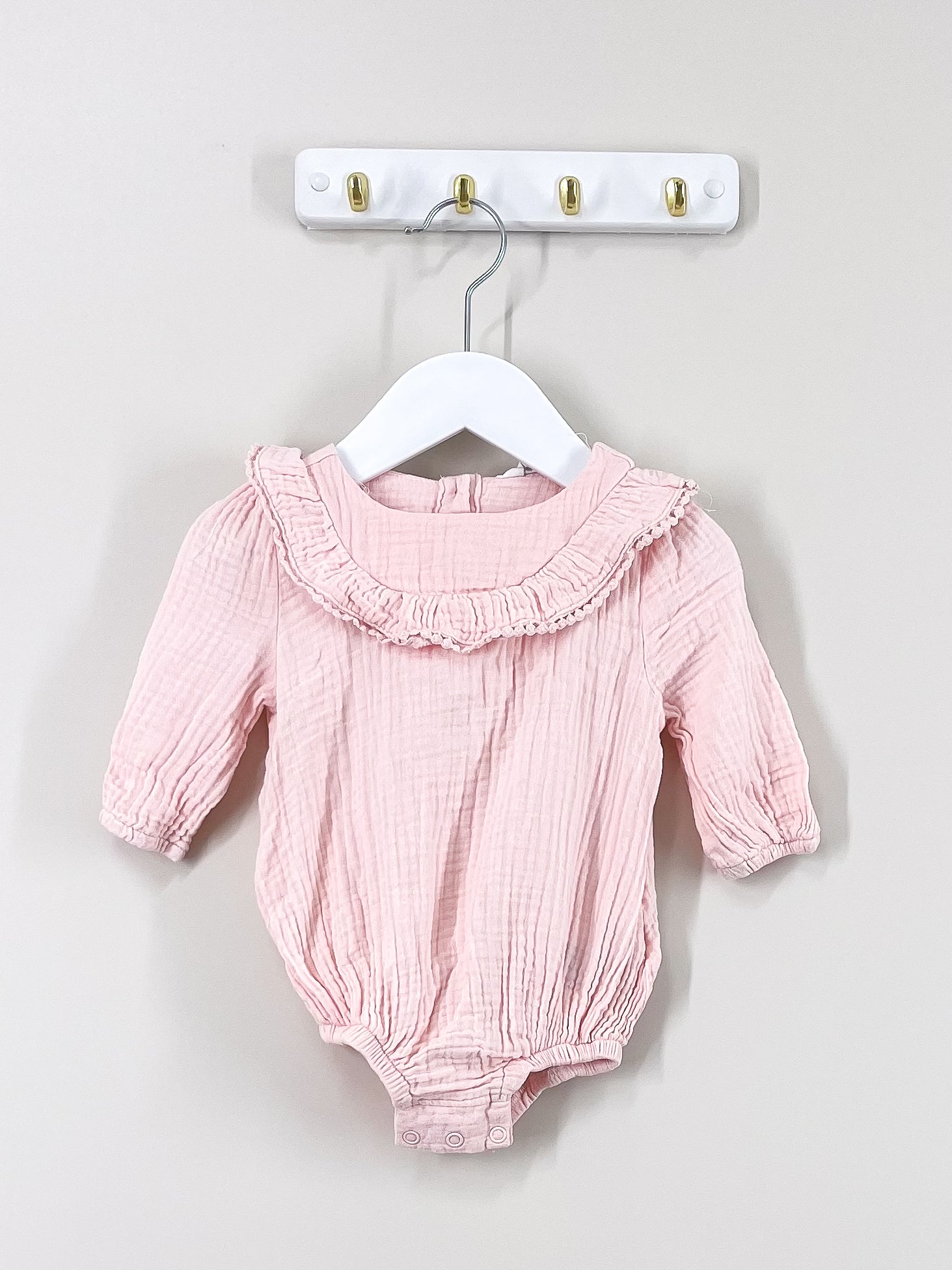 Cotton On Kids muslin romper (3-6m)
