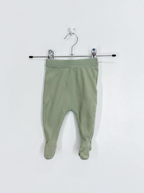 Cotton On Kids organic textured footed pants (0-3m)