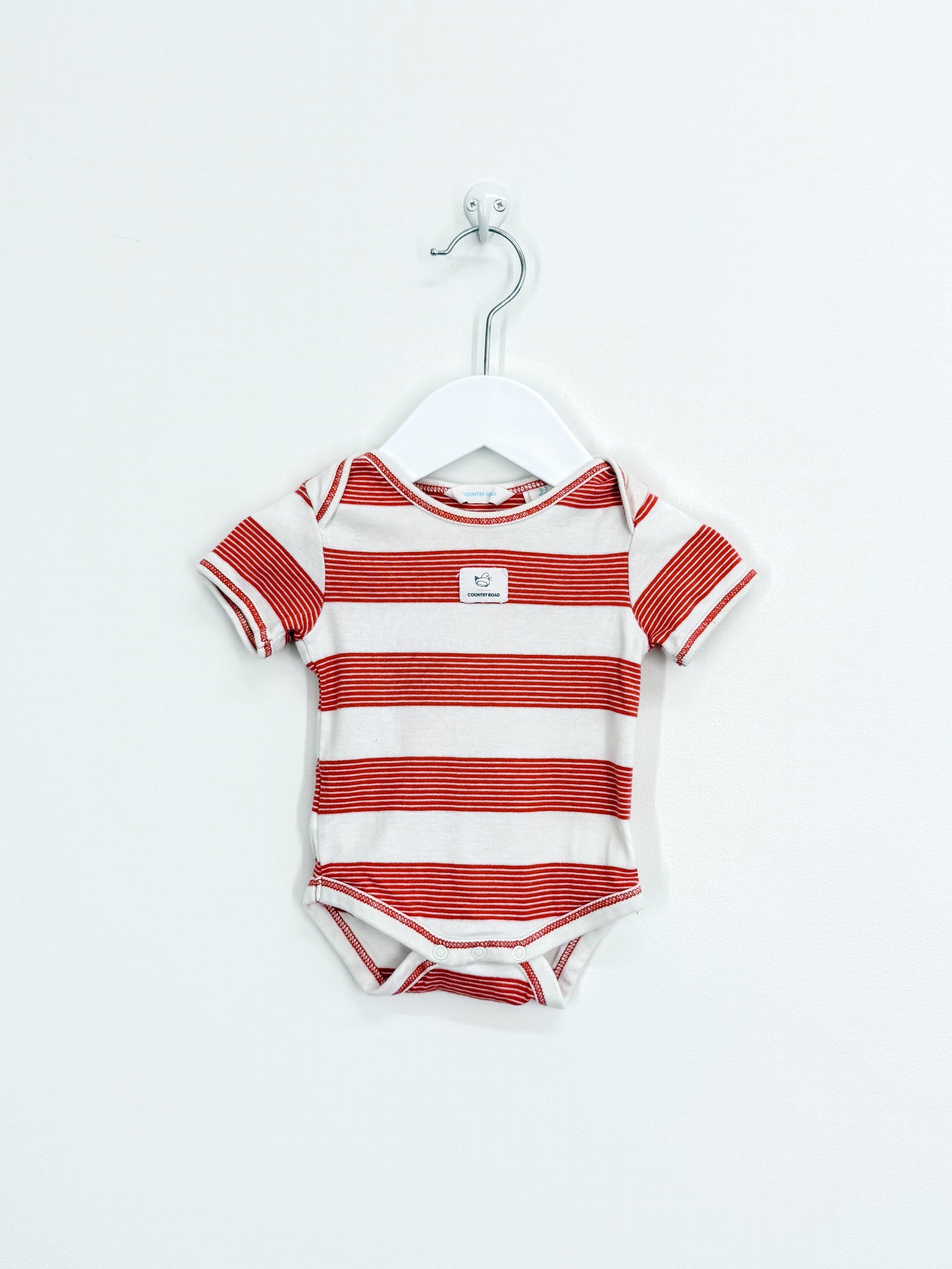 Country Road short sleeve red stripe bodysuit (0-3m)