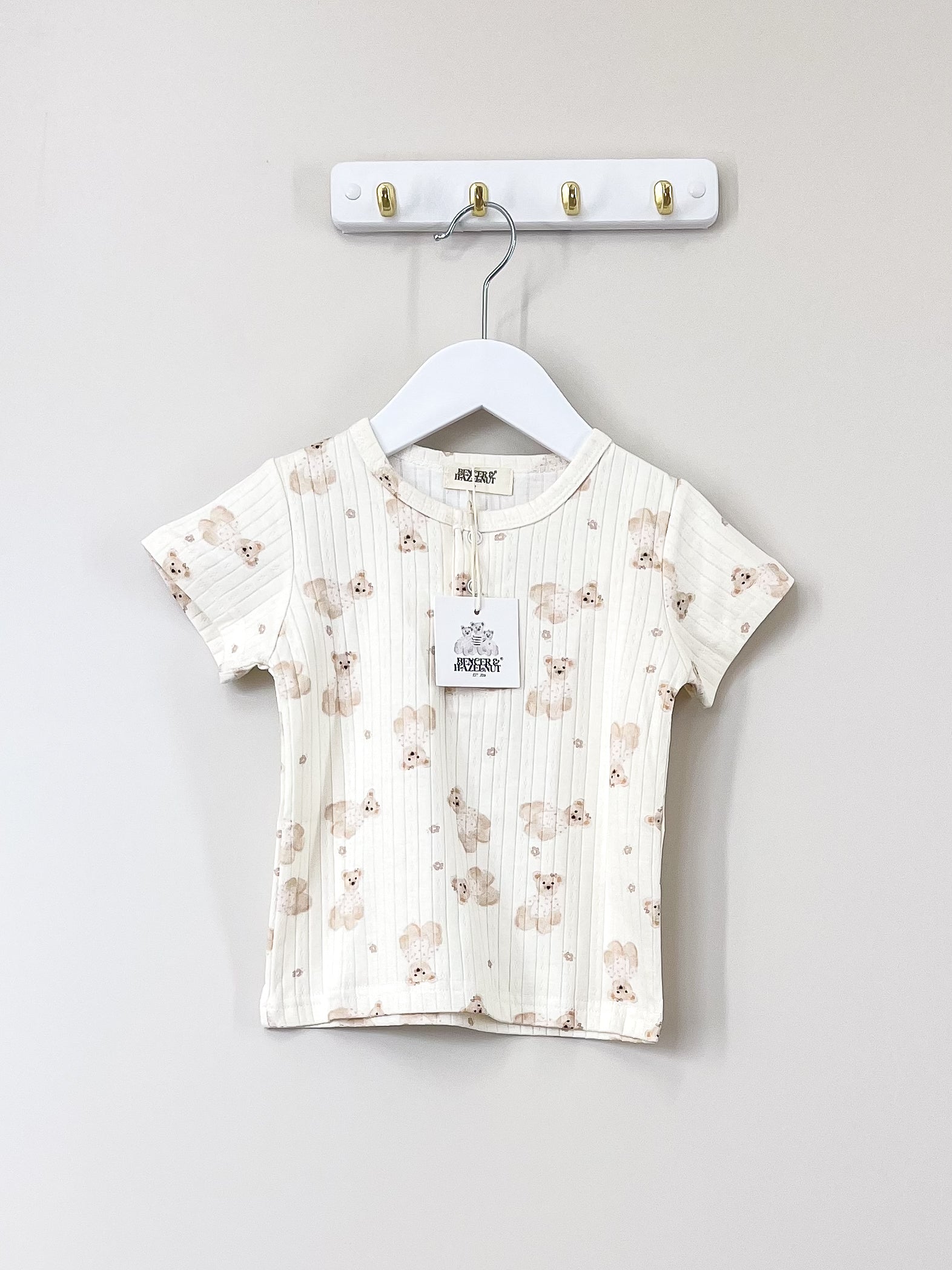 BNWT Bencer & Hazelnut matilda bear tee (2y)