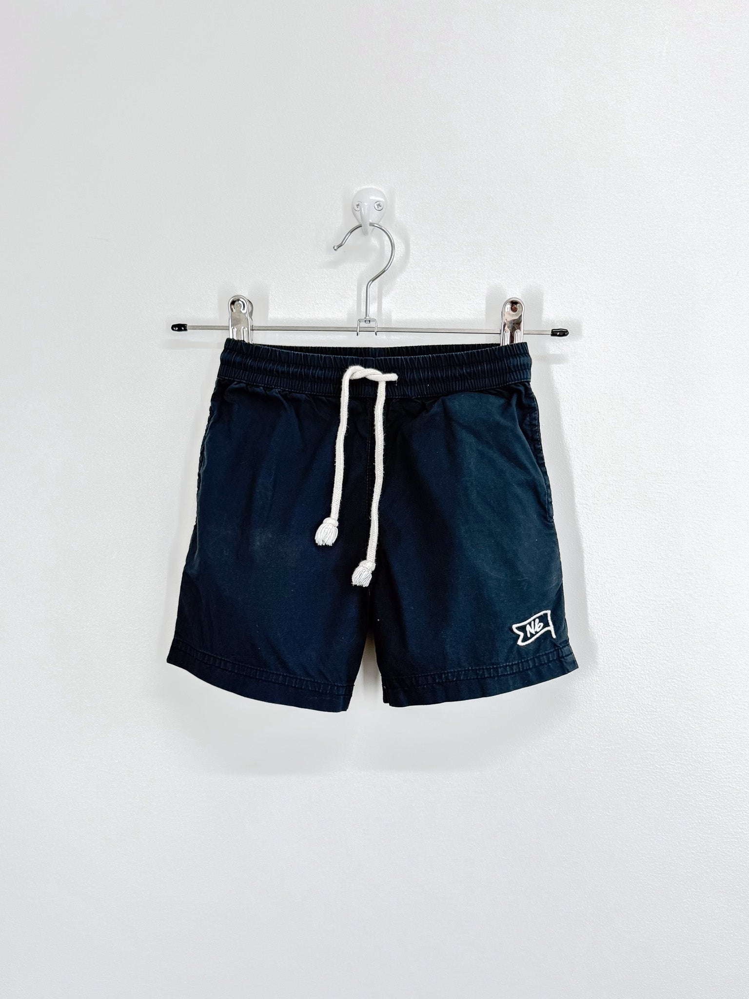 Nature Baby organic jimmy drawstring shorts (2y)