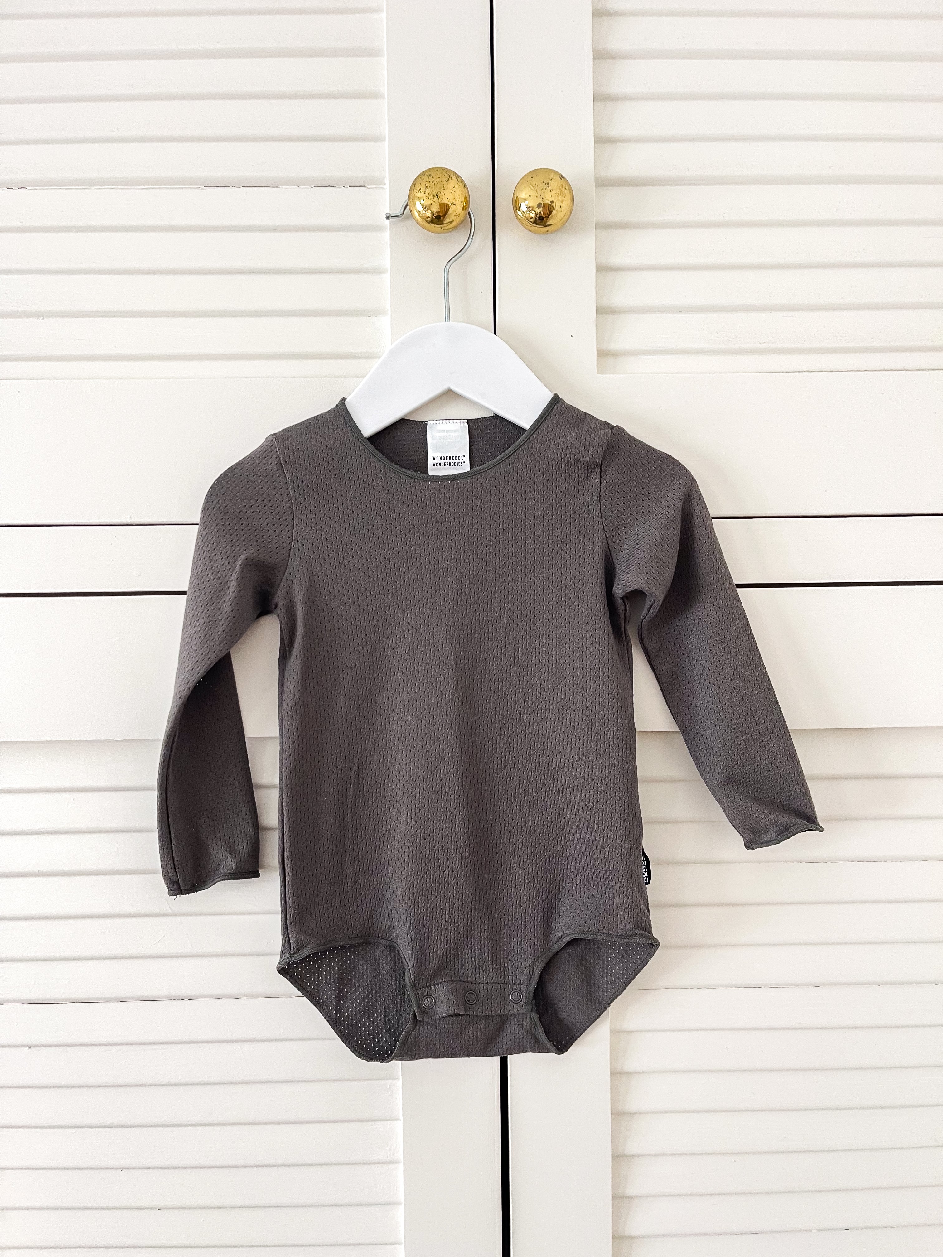 Bonds wondercool bodysuit - charcoal (3-6m)