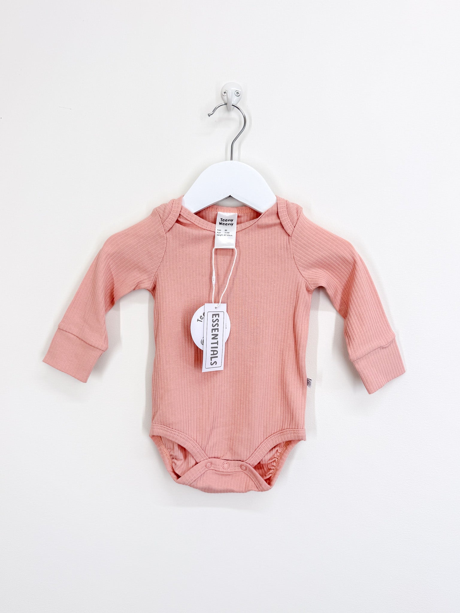 BNWT Teeny Weeny rib bodysuit (3-6m)