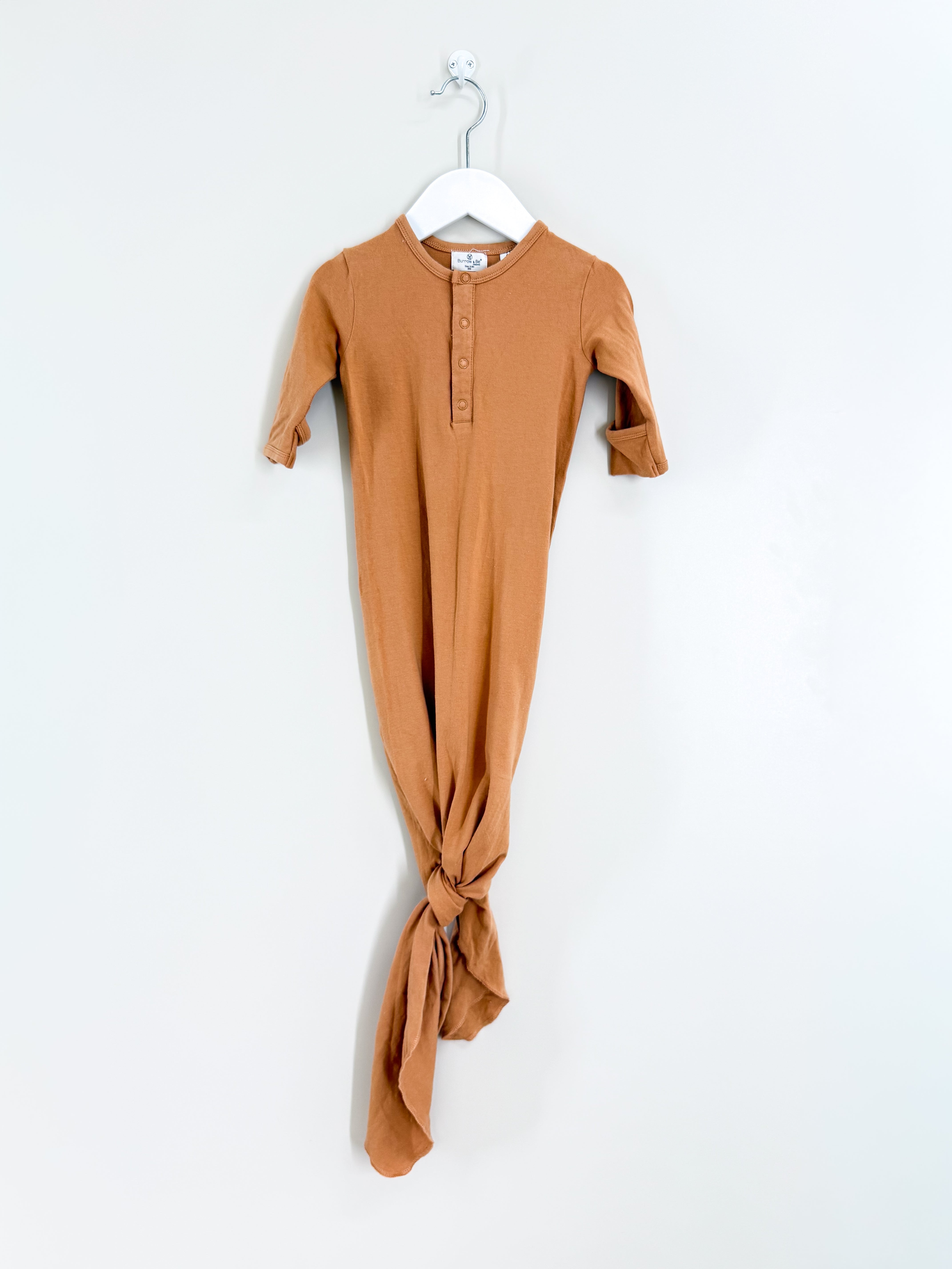 Burrow & Be organic knot gown (0-3m)