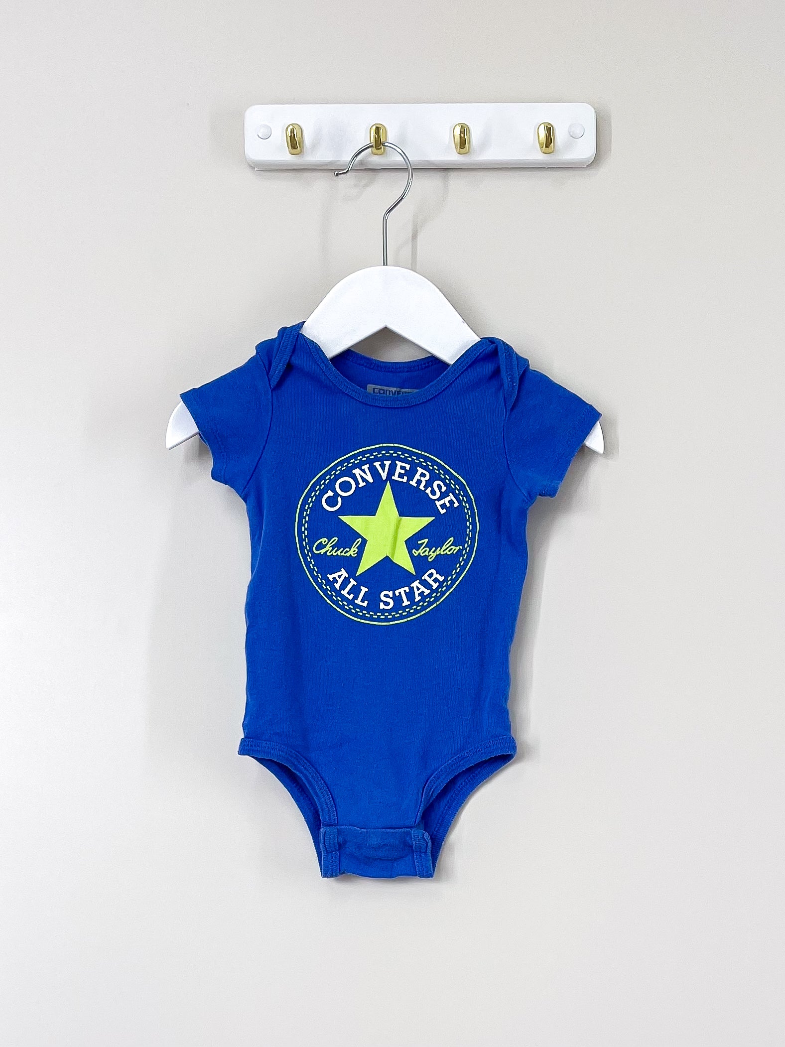 Converse logo bodysuit (0-6m)